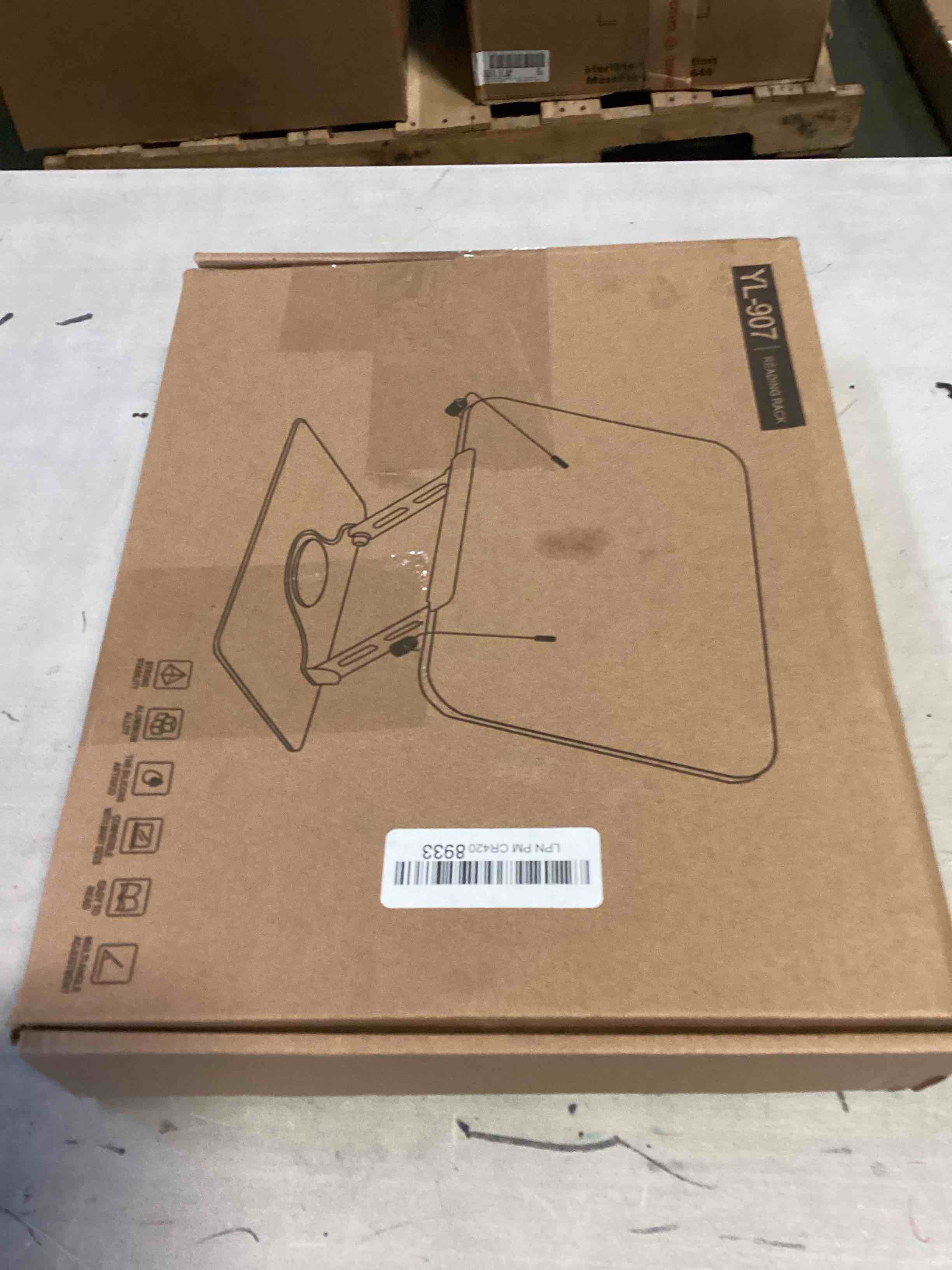https://s3.amazonaws.com/lotting-images-prod/bidfta/YEL5652969_1700079160766.jpeg