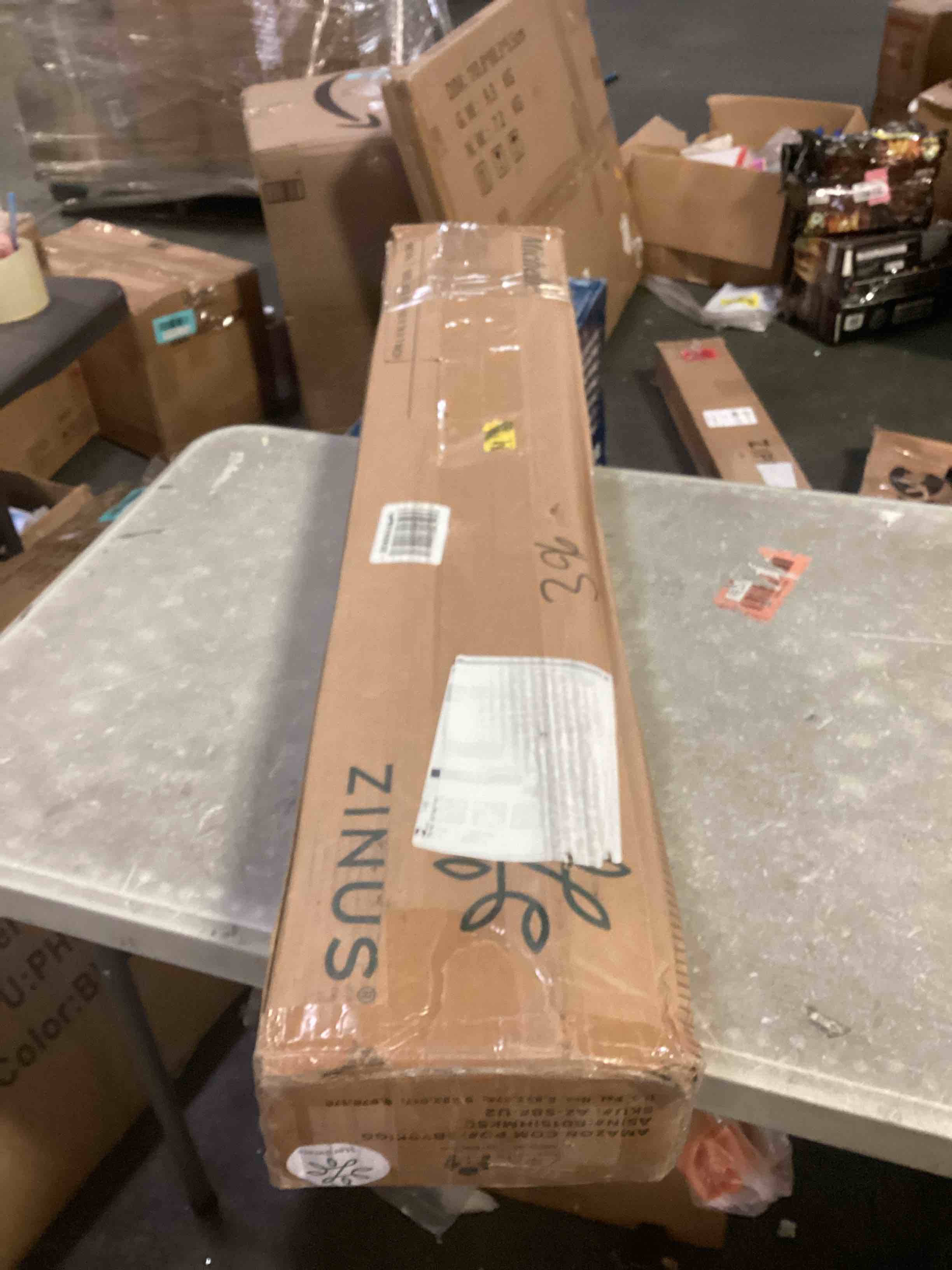 https://s3.amazonaws.com/lotting-images-prod/bidfta/YEL5653530_1700507152781.jpeg