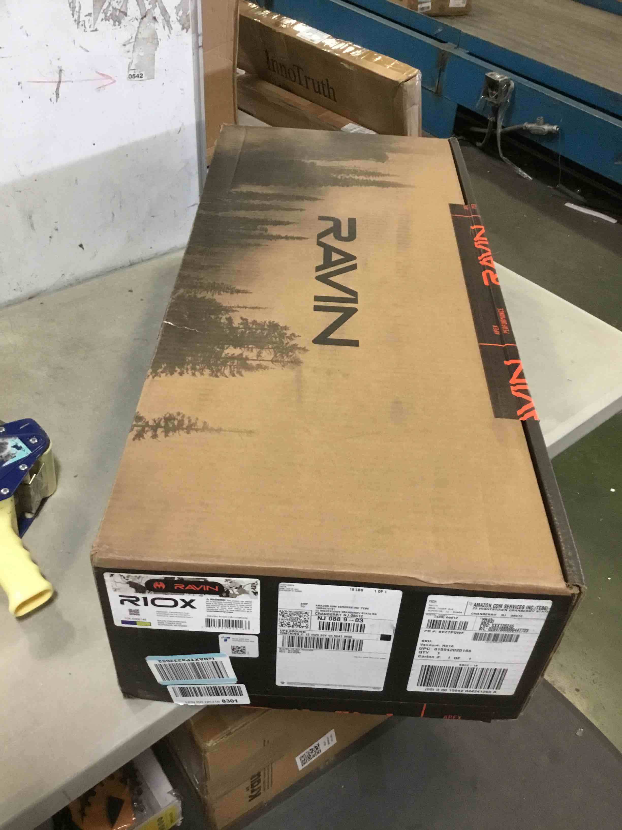 https://s3.amazonaws.com/lotting-images-prod/bidfta/YEL5654018_1699976978273.jpeg