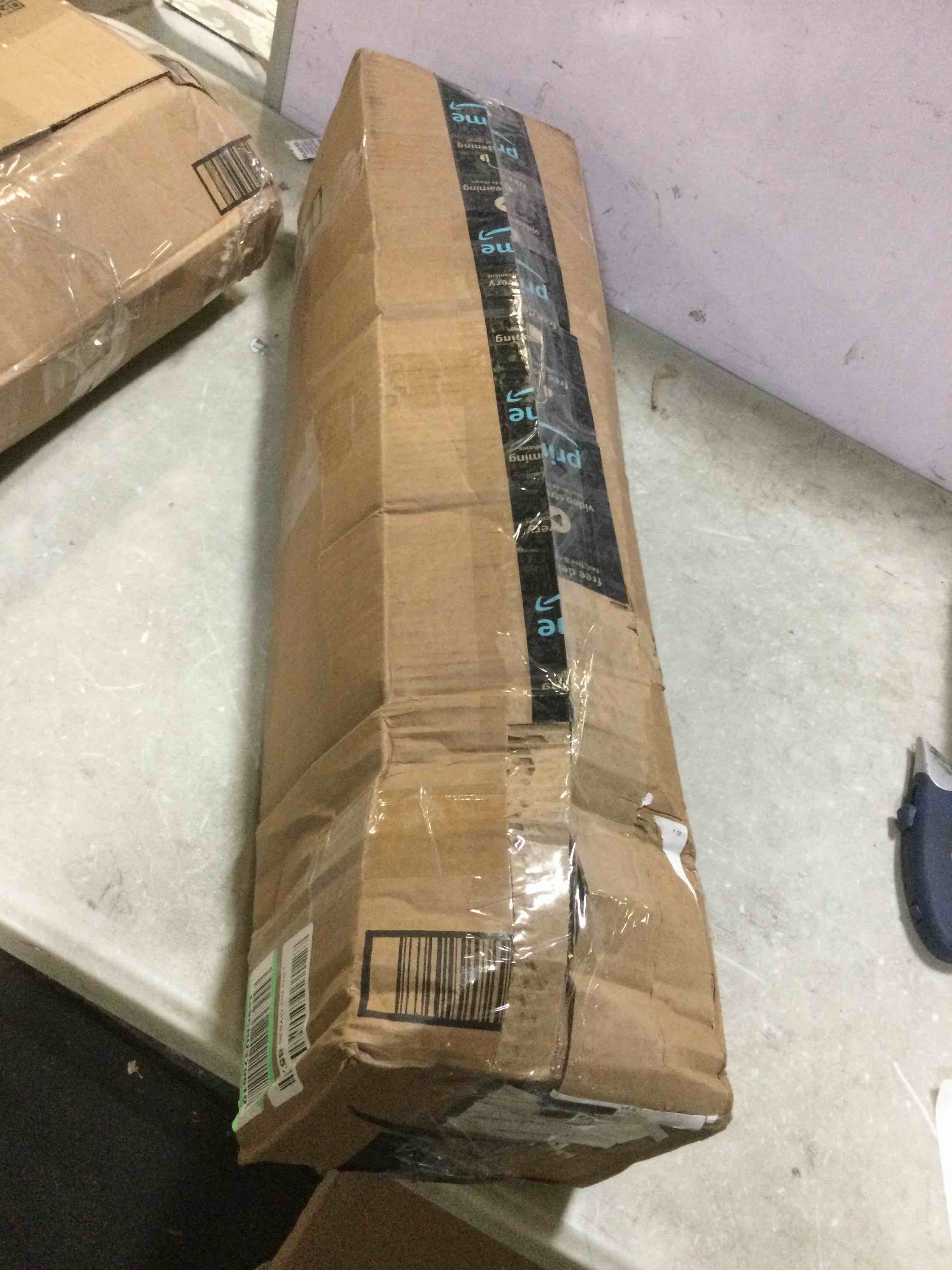 https://s3.amazonaws.com/lotting-images-prod/bidfta/YEL5654425_1700232511482.jpeg