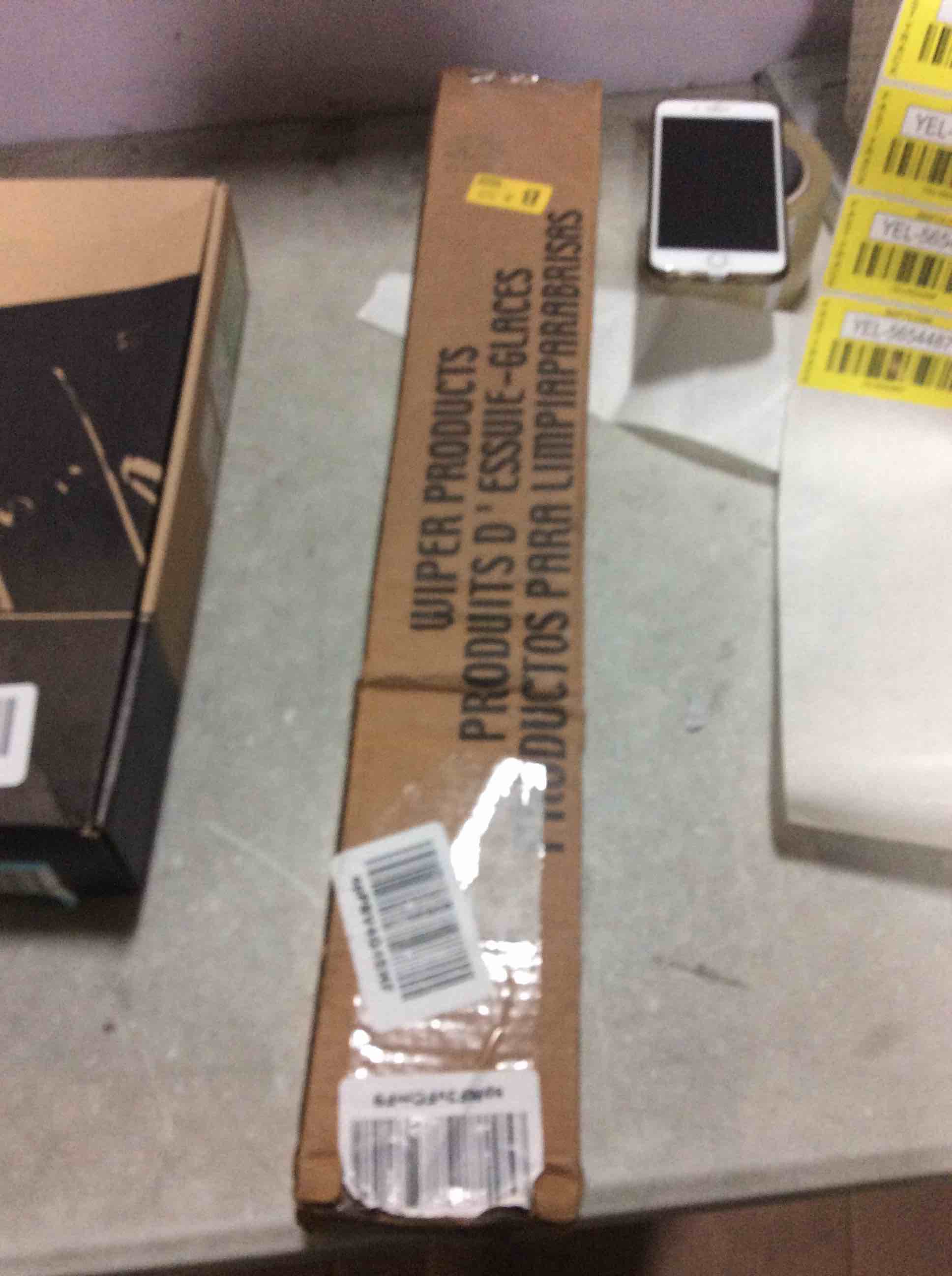 https://s3.amazonaws.com/lotting-images-prod/bidfta/YEL5654487_1700245011843.jpeg