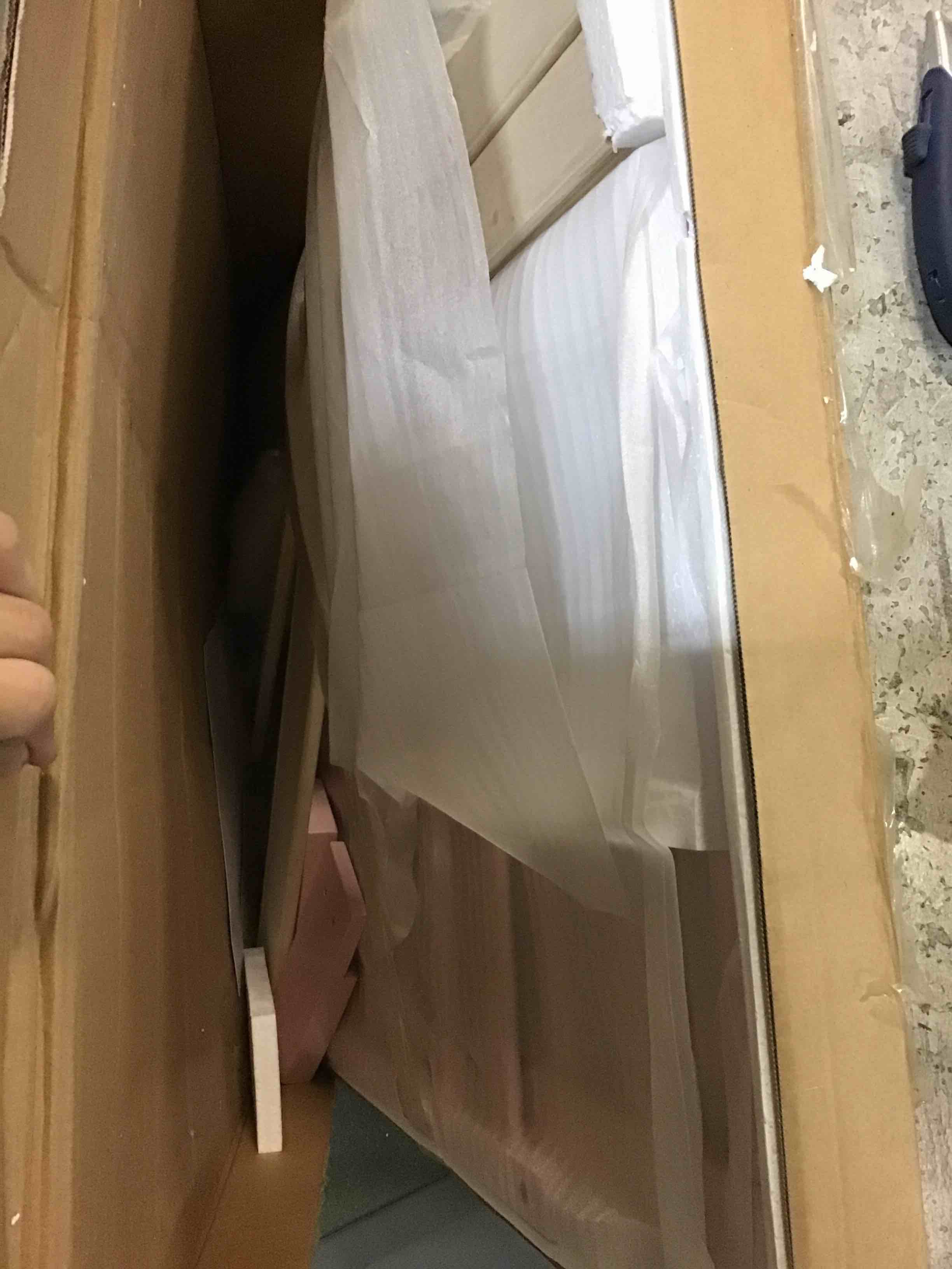 https://s3.amazonaws.com/lotting-images-prod/bidfta/YEL5654648_1700574232458.jpeg