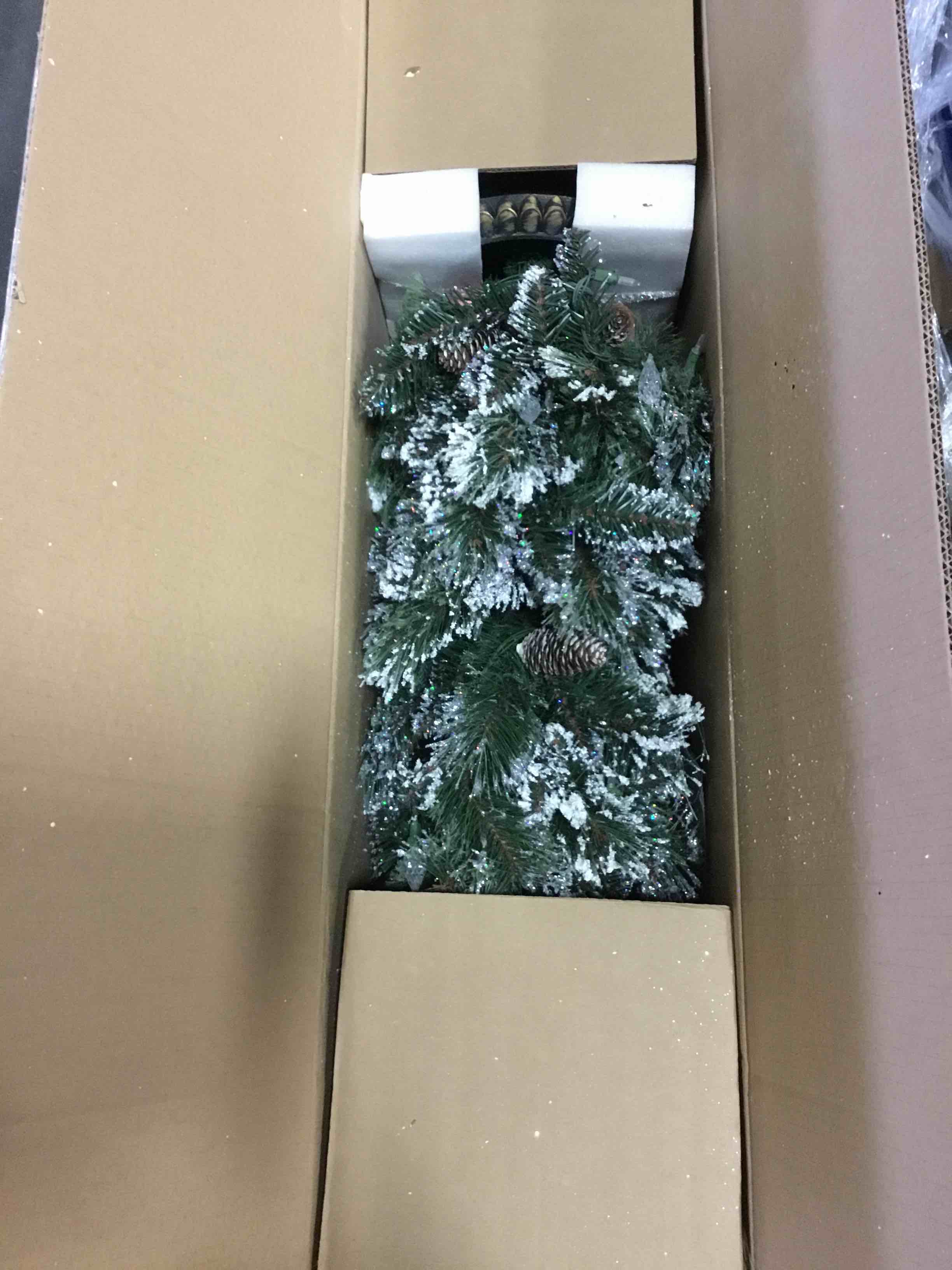 https://s3.amazonaws.com/lotting-images-prod/bidfta/YEL5655954_1700664783185.jpeg