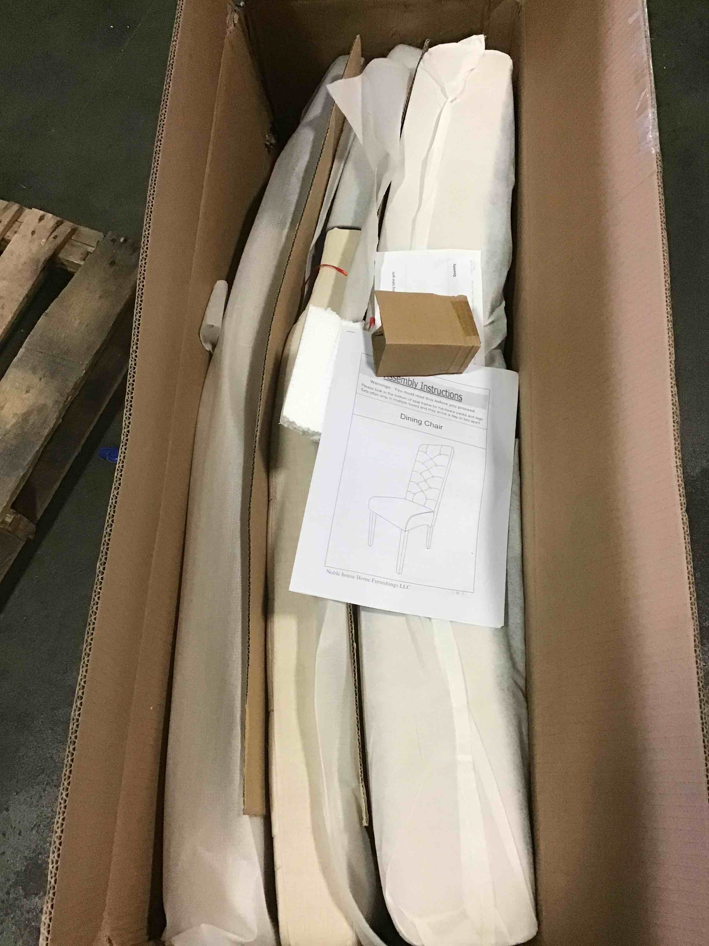 https://s3.amazonaws.com/lotting-images-prod/bidfta/YEL5656063_1701107445028.jpeg