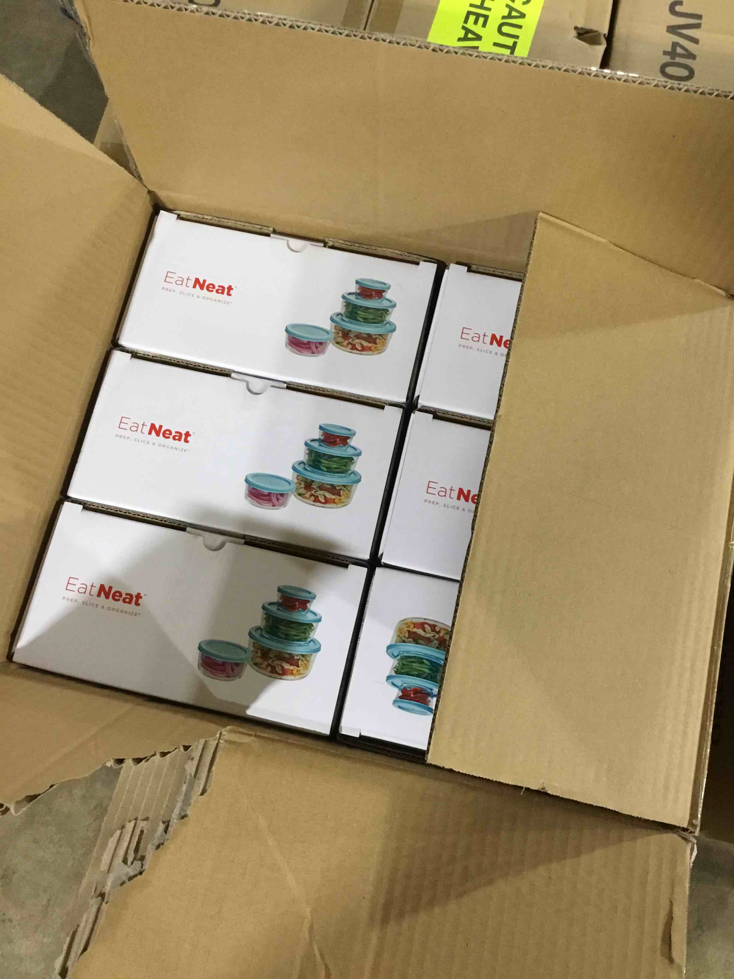 https://s3.amazonaws.com/lotting-images-prod/bidfta/YEL5657292_1701811570746.jpeg