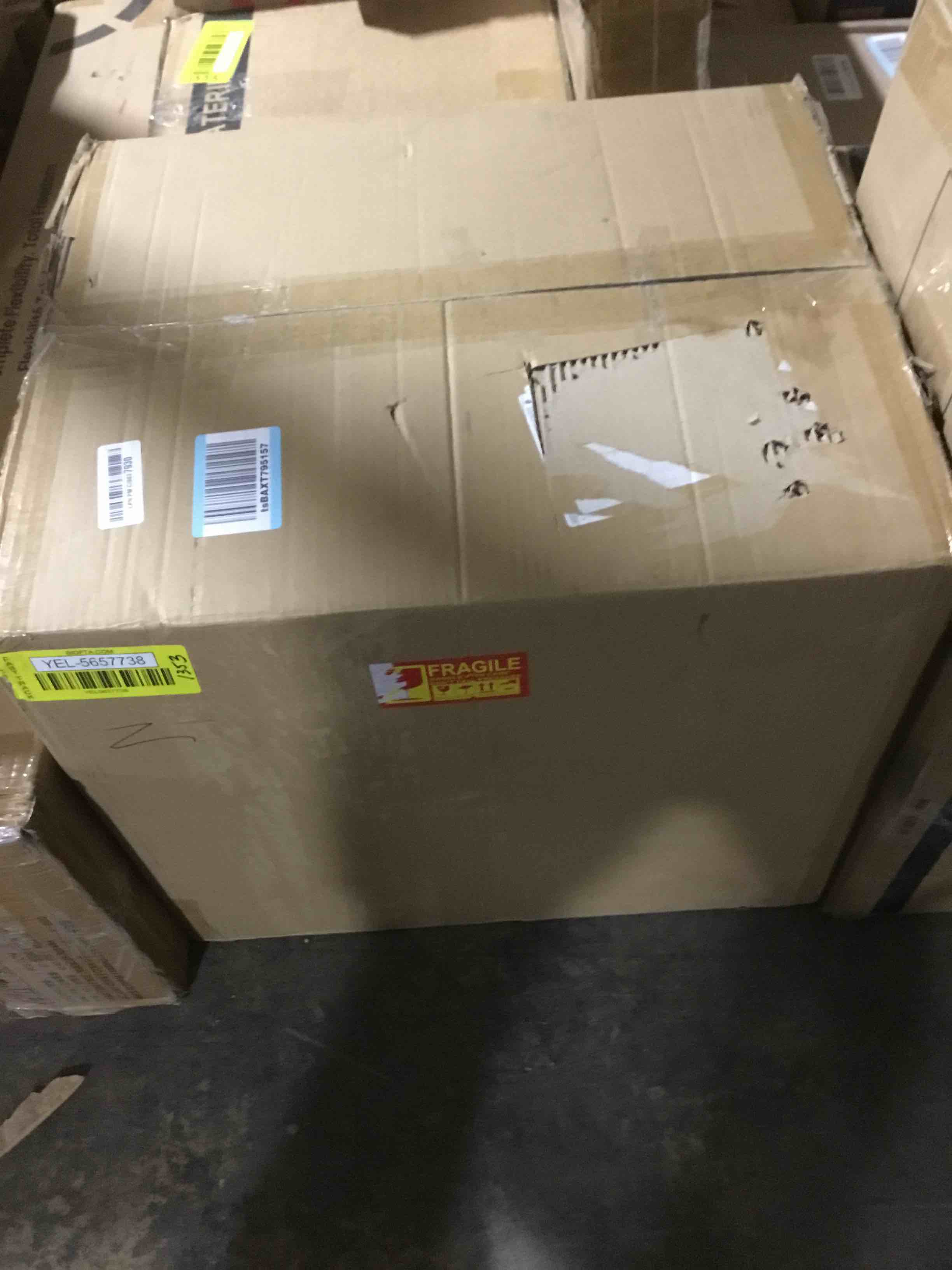 https://s3.amazonaws.com/lotting-images-prod/bidfta/YEL5657738_1712254373195.jpeg