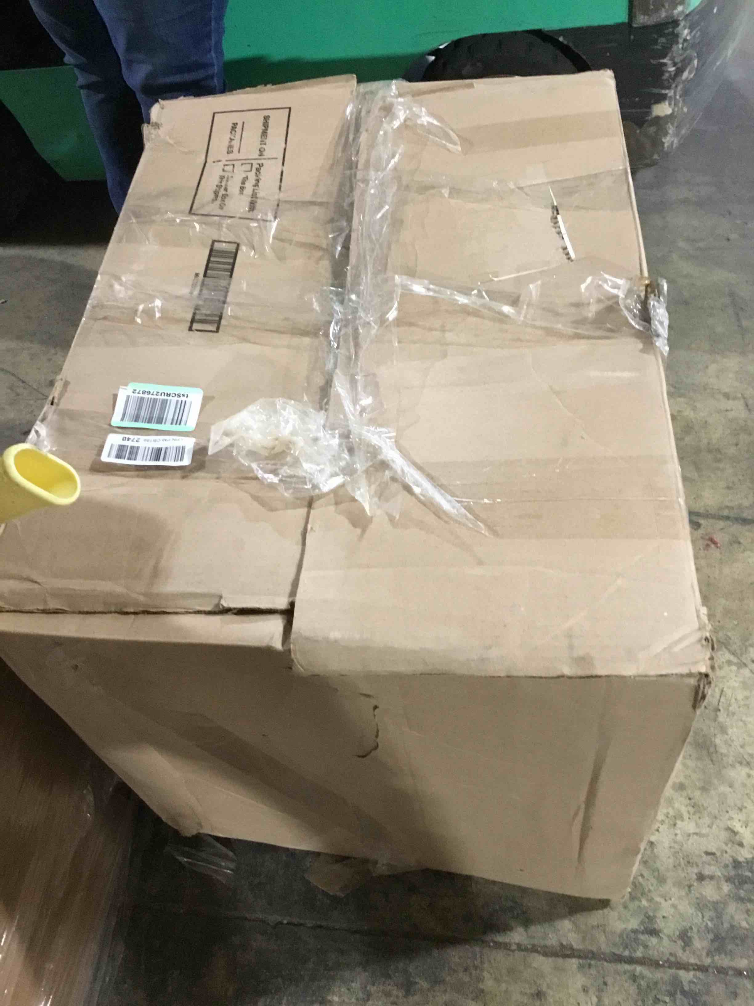 https://s3.amazonaws.com/lotting-images-prod/bidfta/YEL5659737_1729784027979.jpeg