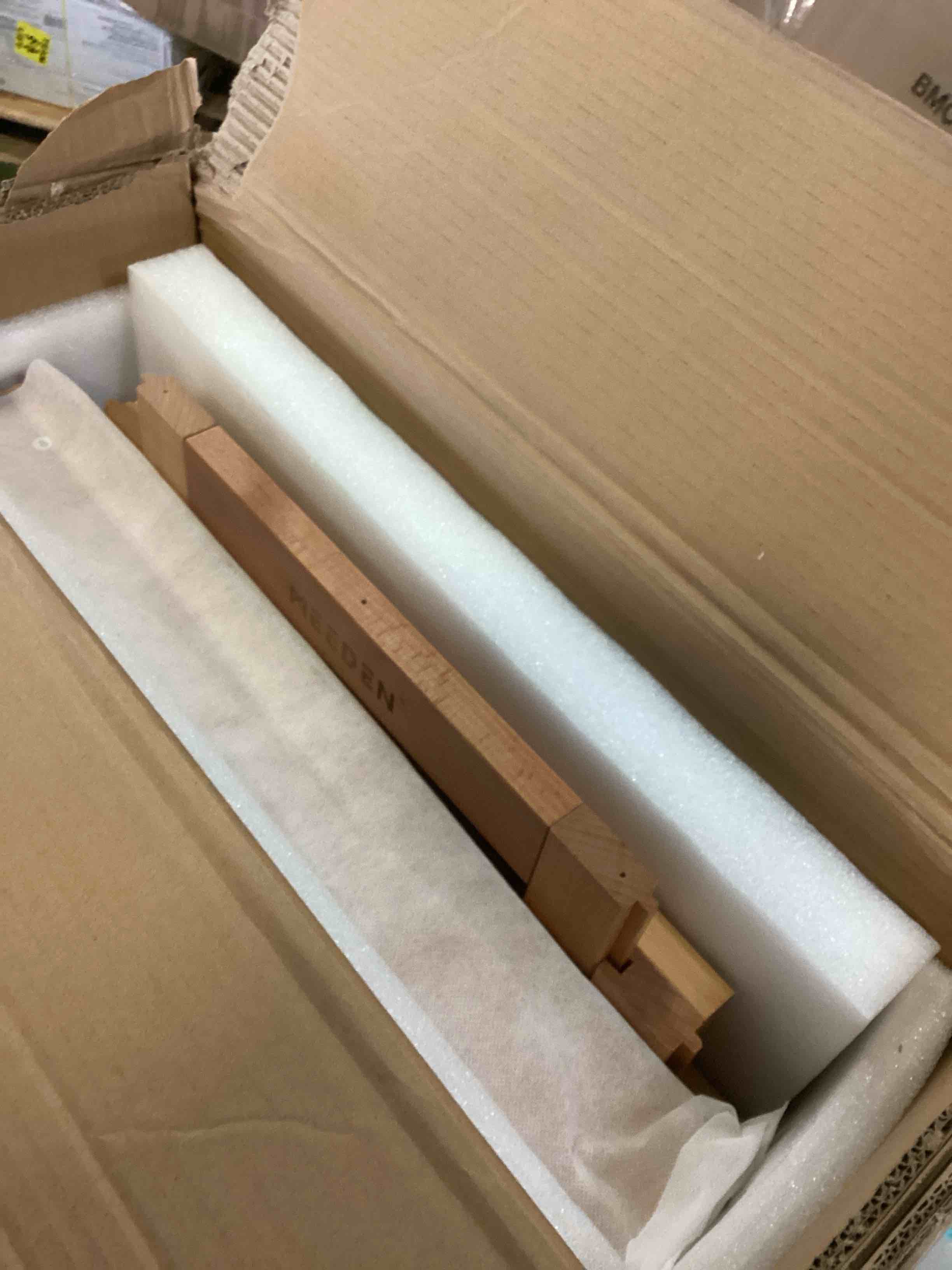 https://s3.amazonaws.com/lotting-images-prod/bidfta/YEL5665826_1703092058243.jpeg