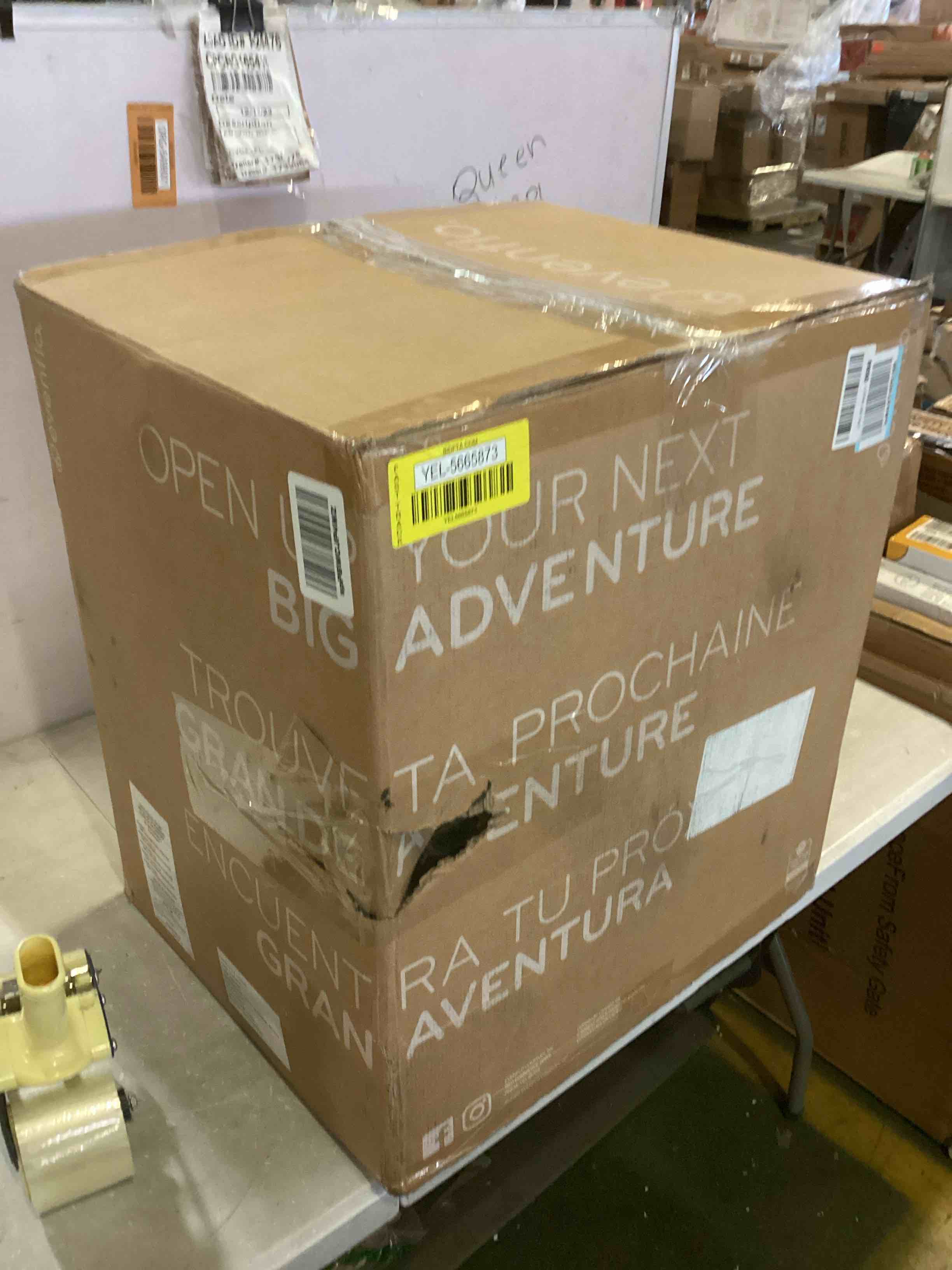 https://s3.amazonaws.com/lotting-images-prod/bidfta/YEL5665873_1703100214158.jpeg