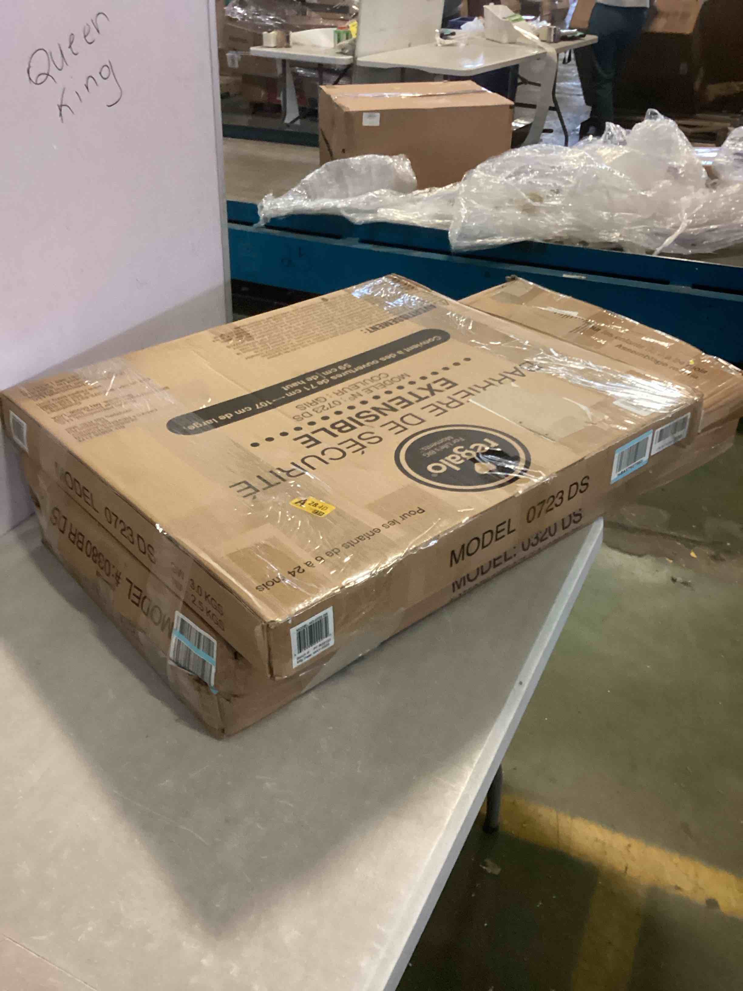 https://s3.amazonaws.com/lotting-images-prod/bidfta/YEL5665919_1703107001825.jpeg