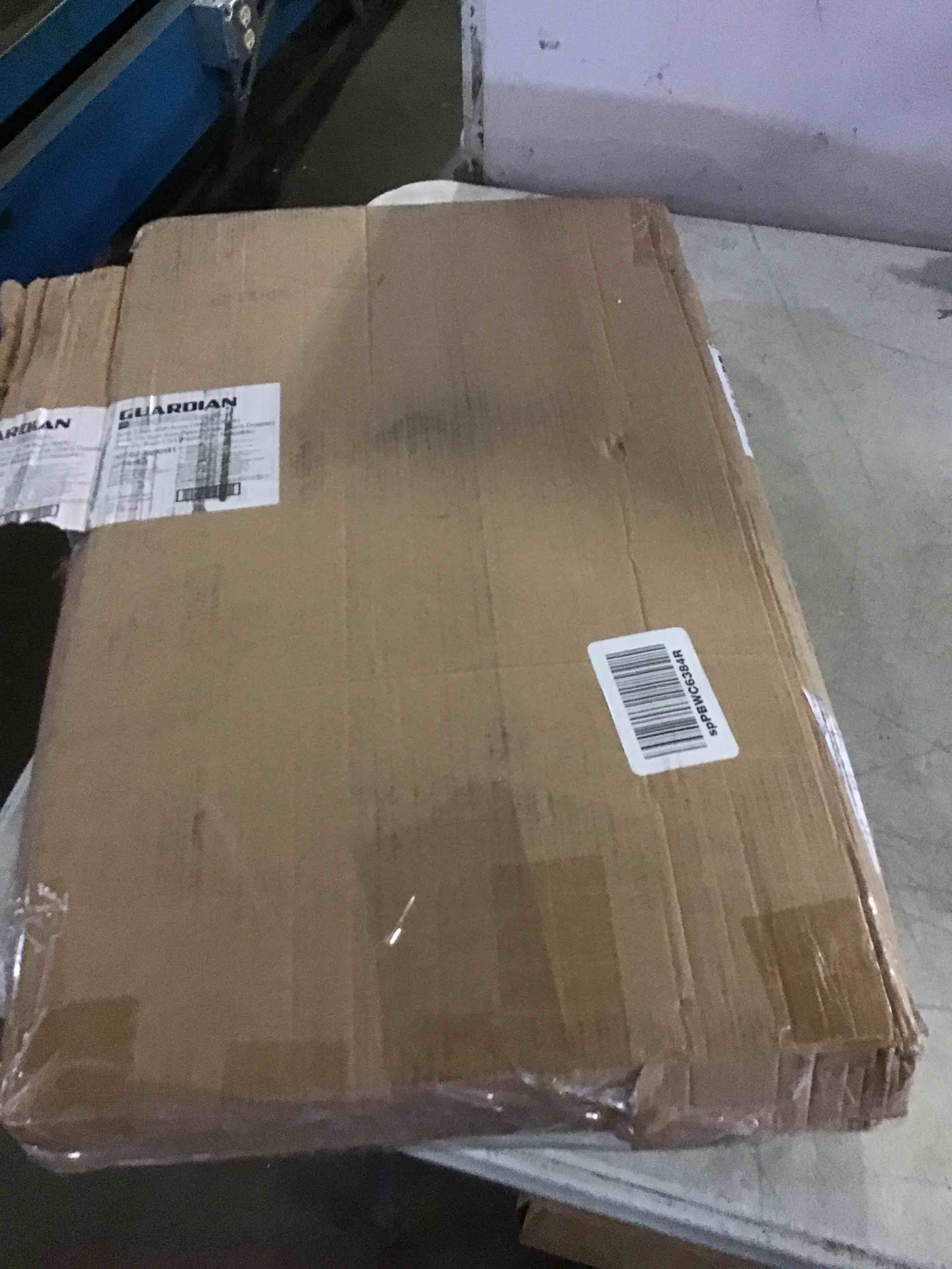 https://s3.amazonaws.com/lotting-images-prod/bidfta/YEL5667531_1702067648557.jpeg