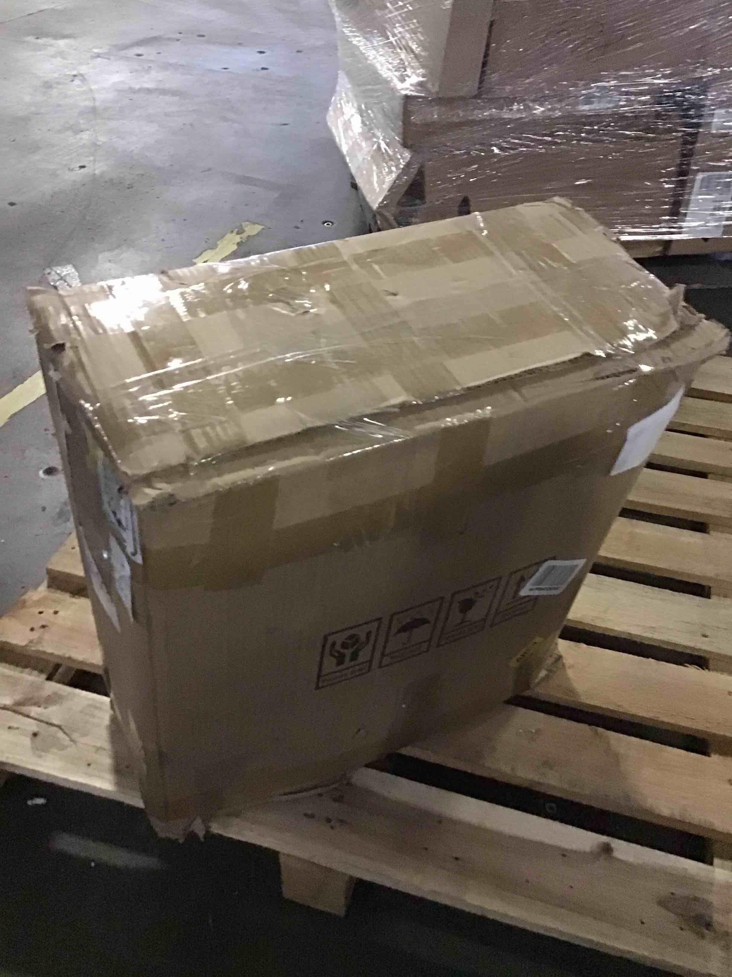 https://s3.amazonaws.com/lotting-images-prod/bidfta/YEL5667587_1702302832279.jpeg