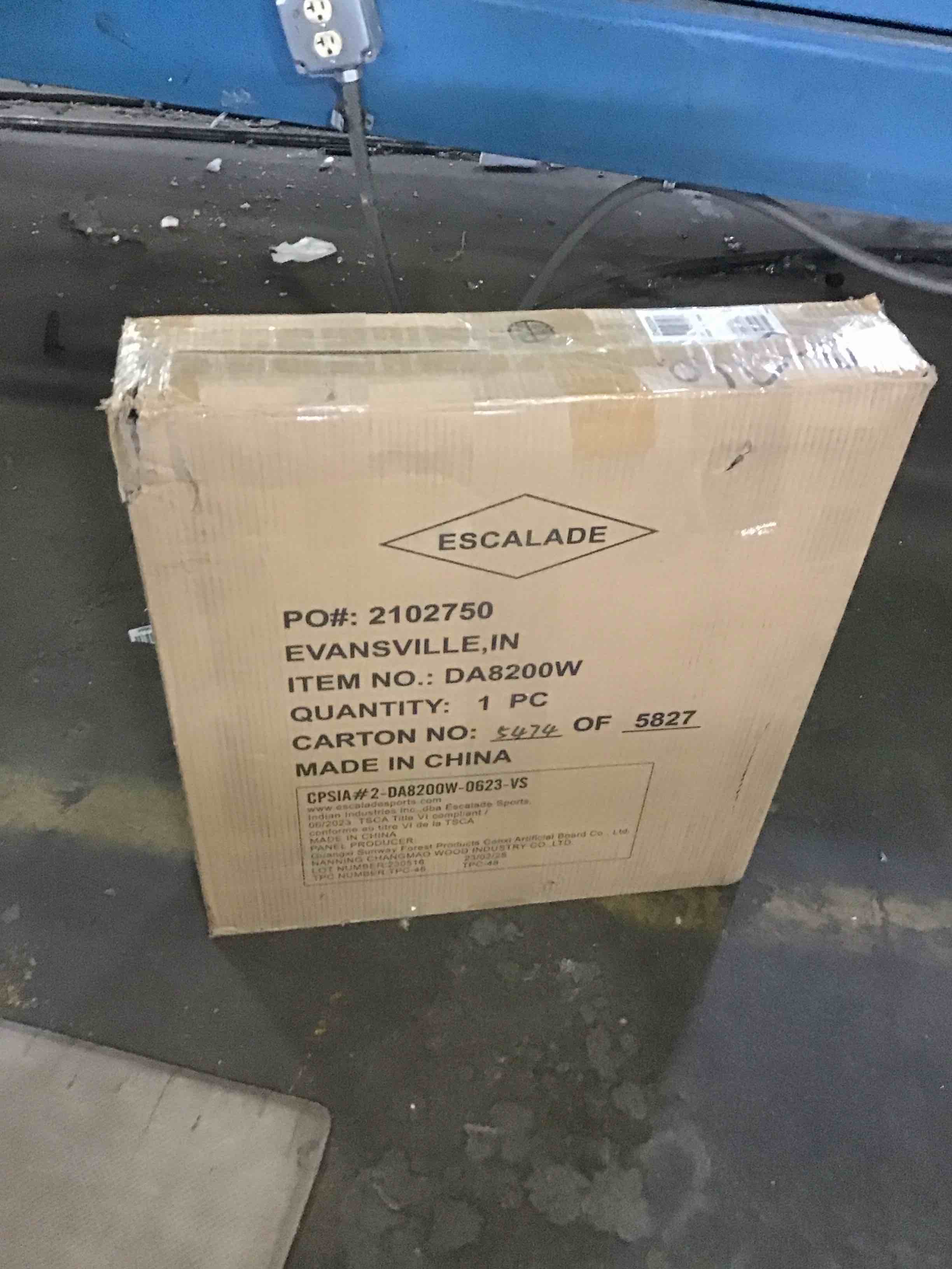 https://s3.amazonaws.com/lotting-images-prod/bidfta/YEL5667622_1702308272782.jpeg