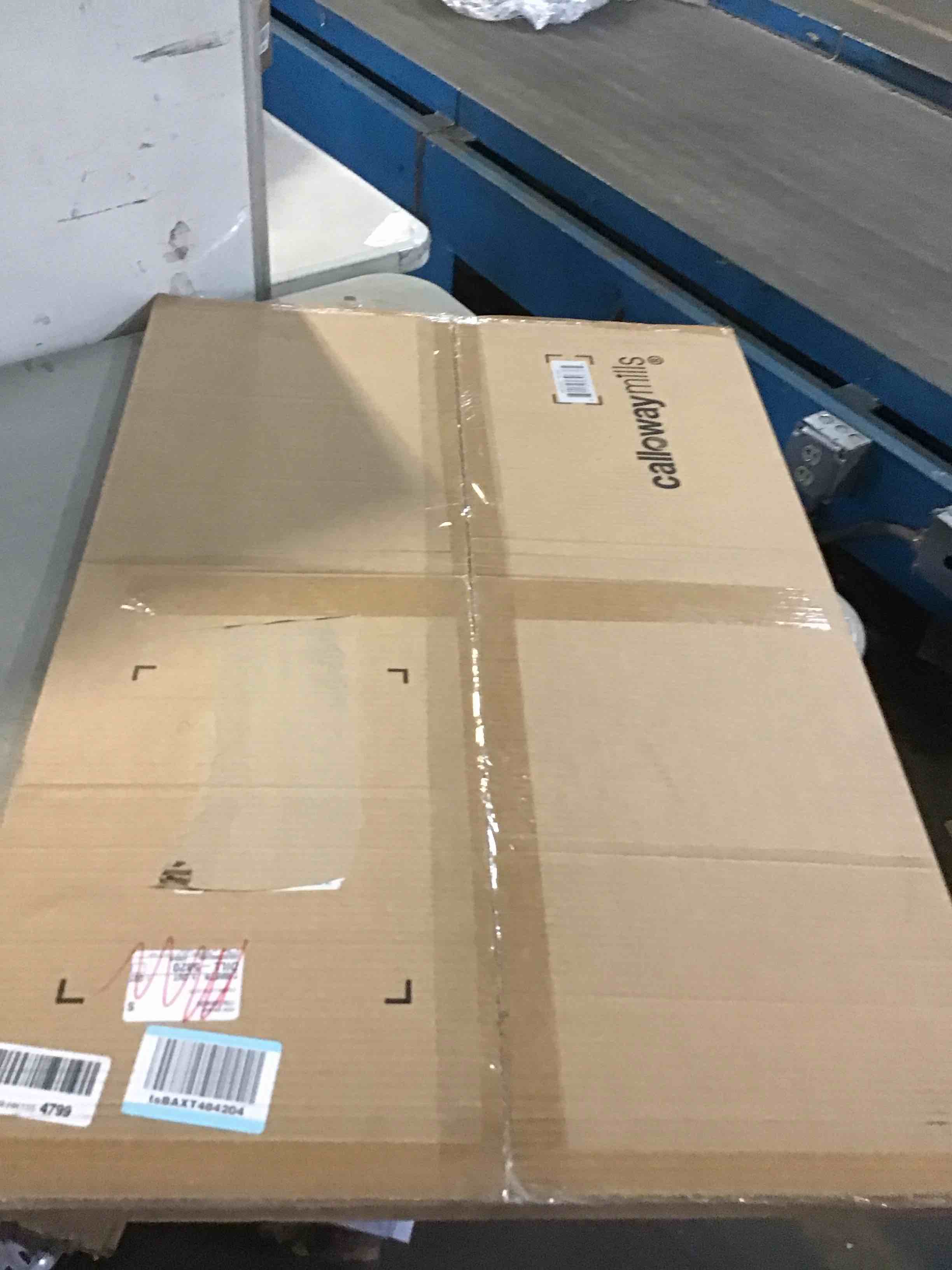 https://s3.amazonaws.com/lotting-images-prod/bidfta/YEL5667717_1702322355502.jpeg