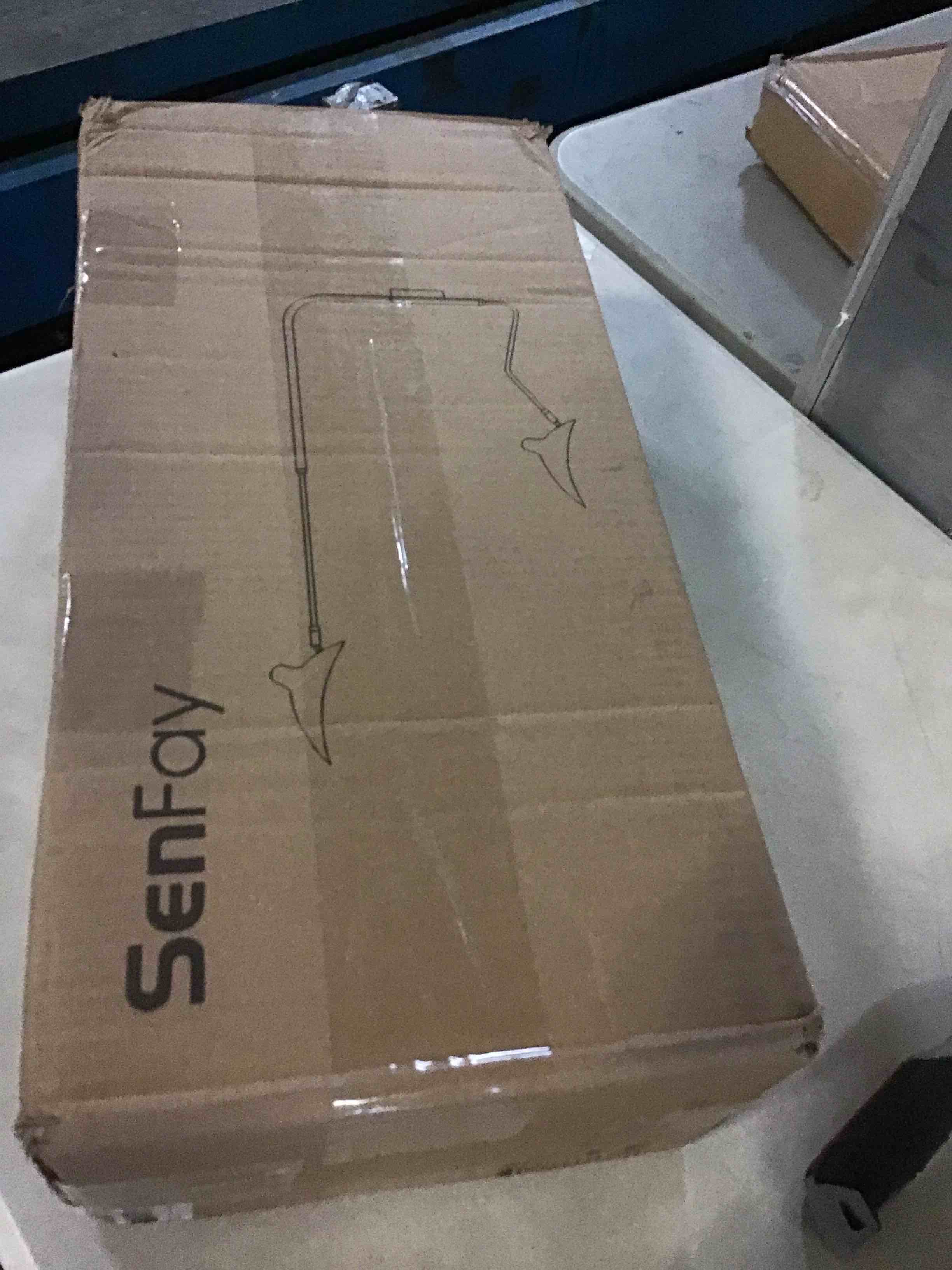 https://s3.amazonaws.com/lotting-images-prod/bidfta/YEL5667943_1702415014723.jpeg