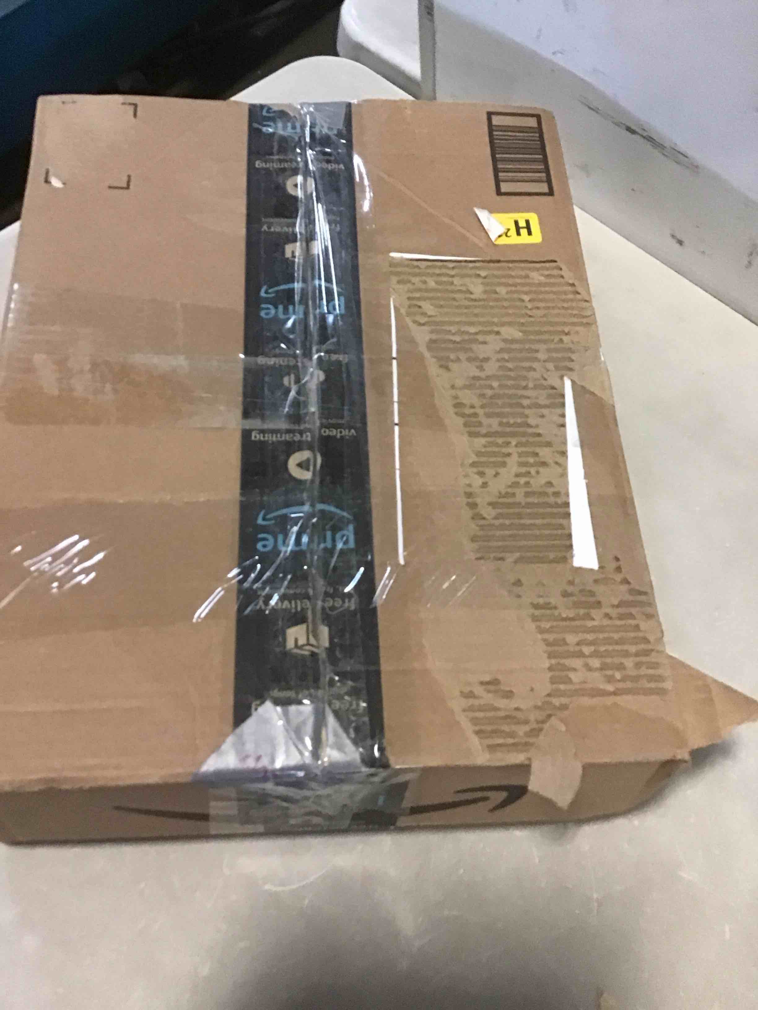 https://s3.amazonaws.com/lotting-images-prod/bidfta/YEL5668343_1702583999917.jpeg