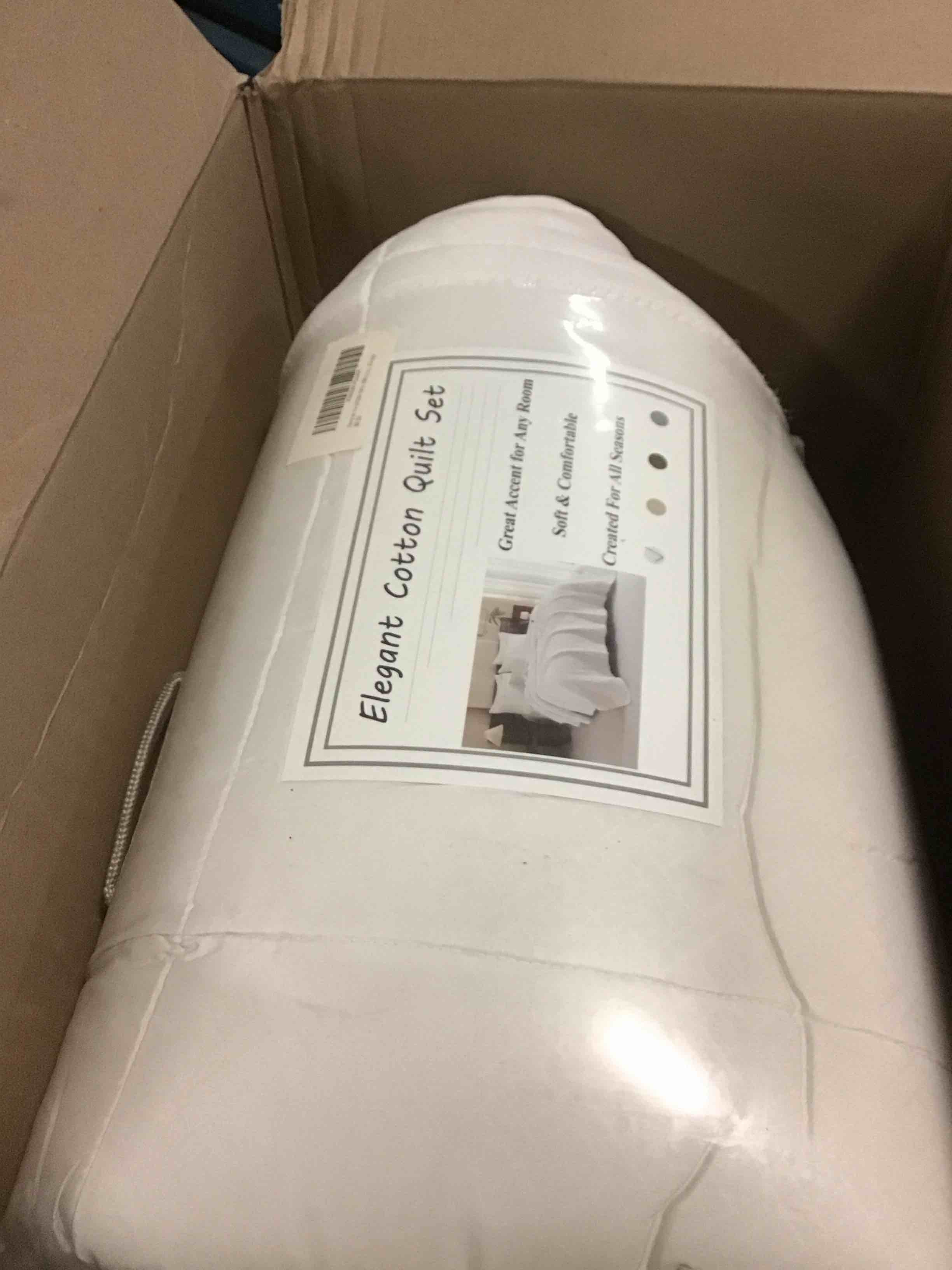 https://s3.amazonaws.com/lotting-images-prod/bidfta/YEL5668383_1702642303064.jpeg