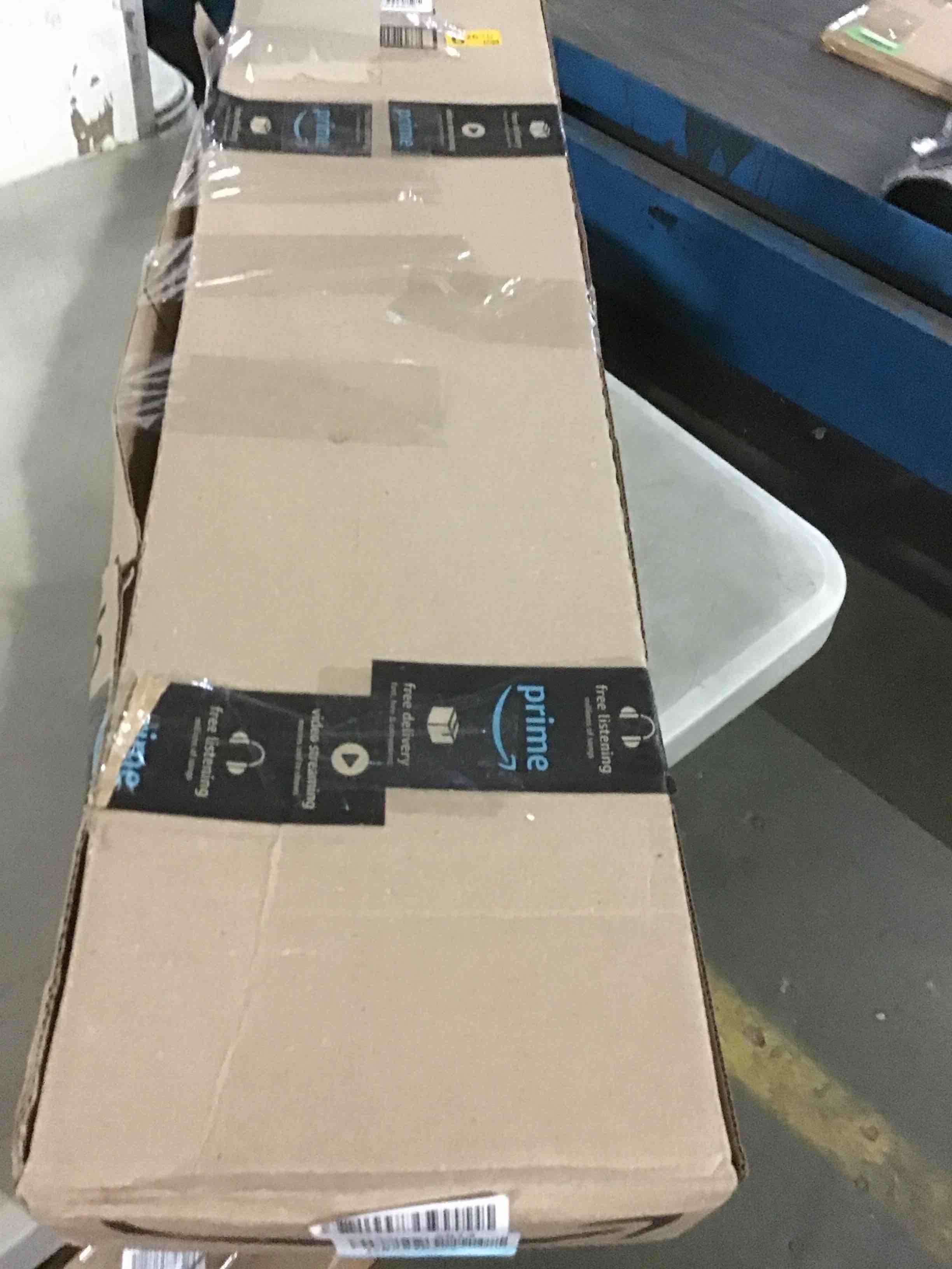 https://s3.amazonaws.com/lotting-images-prod/bidfta/YEL5668875_1702989292636.jpeg