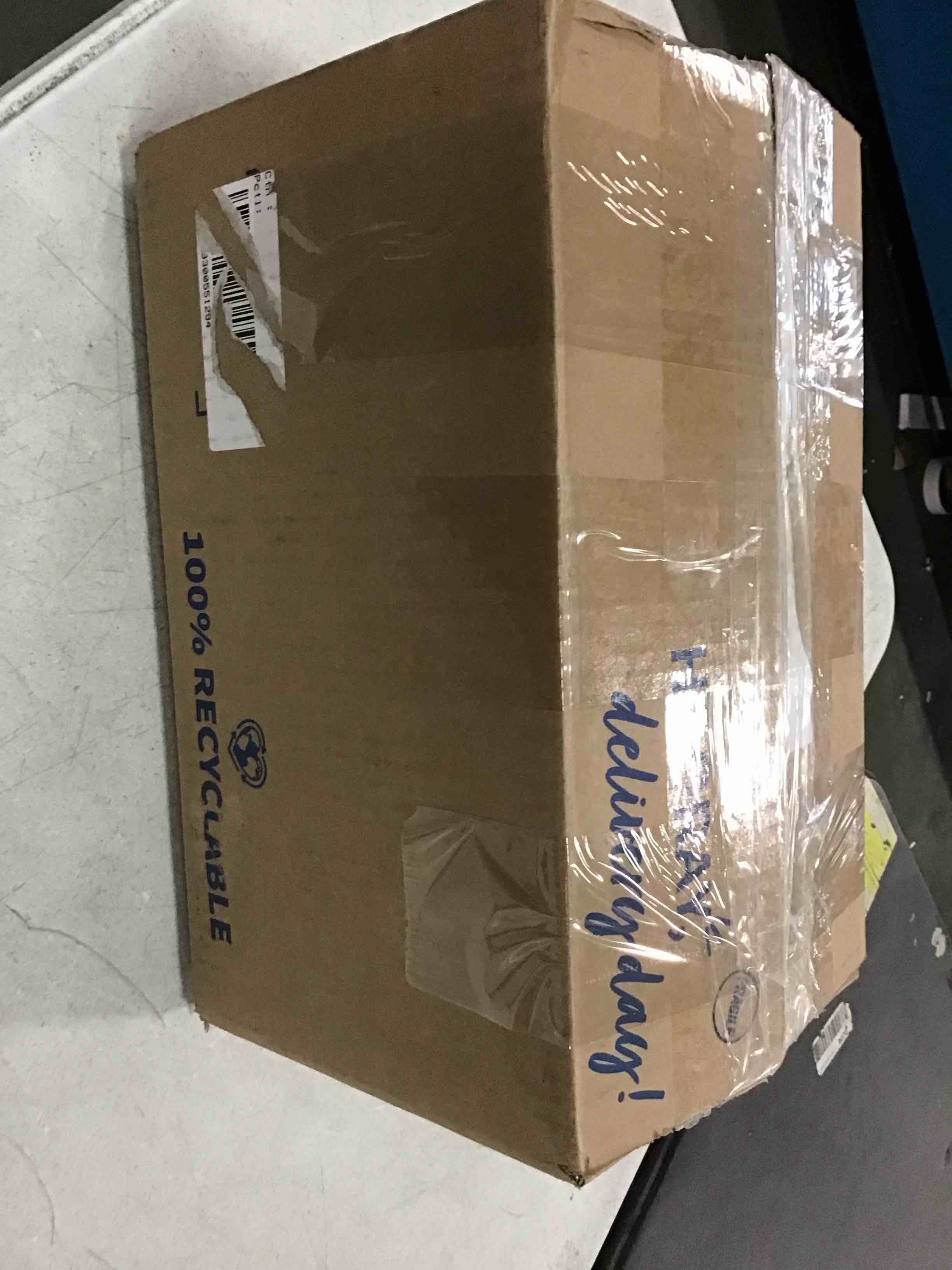 https://s3.amazonaws.com/lotting-images-prod/bidfta/YEL5672182_1707137668668.jpeg