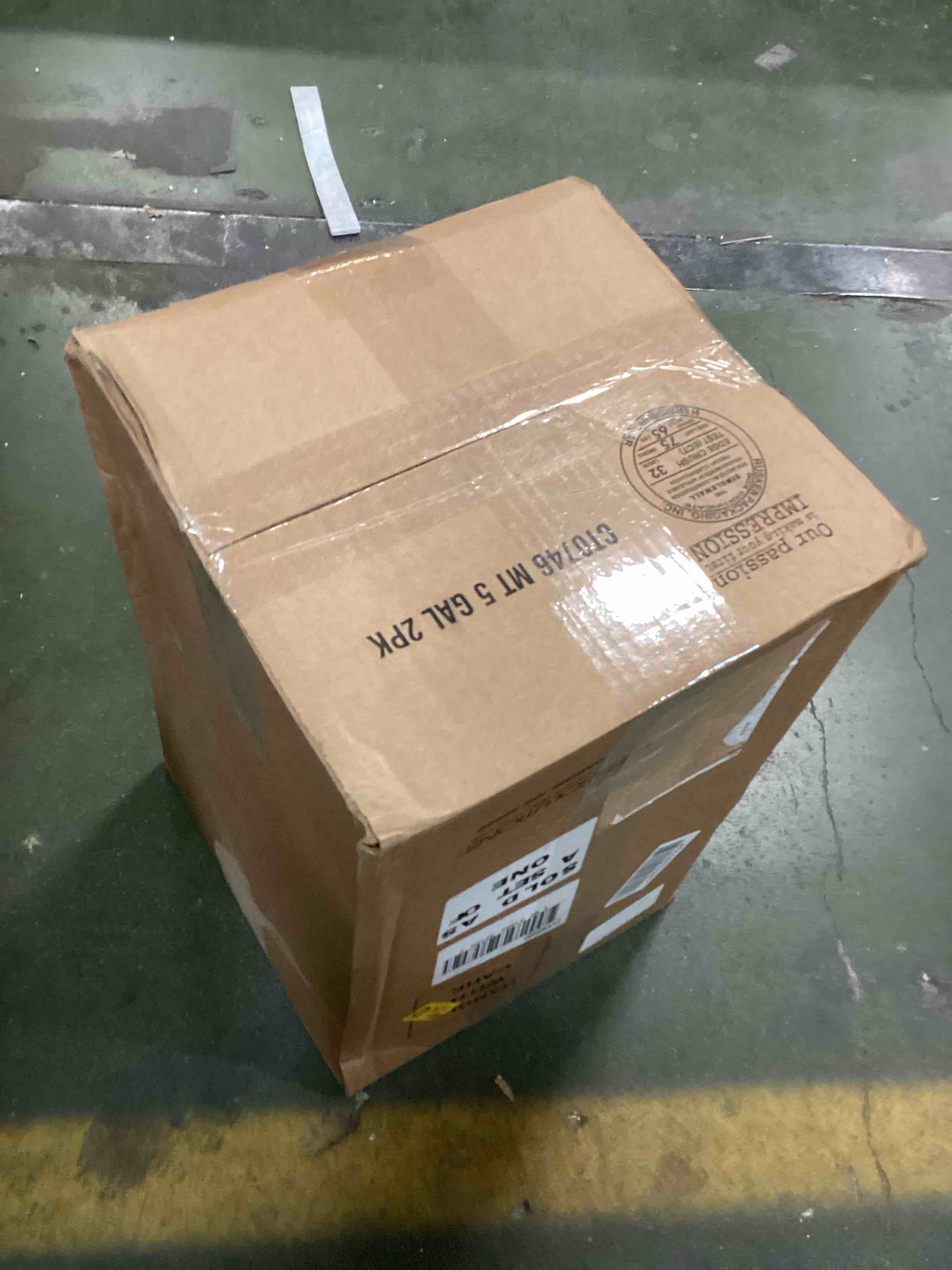 https://s3.amazonaws.com/lotting-images-prod/bidfta/YEL5672491_1707237097383.jpeg