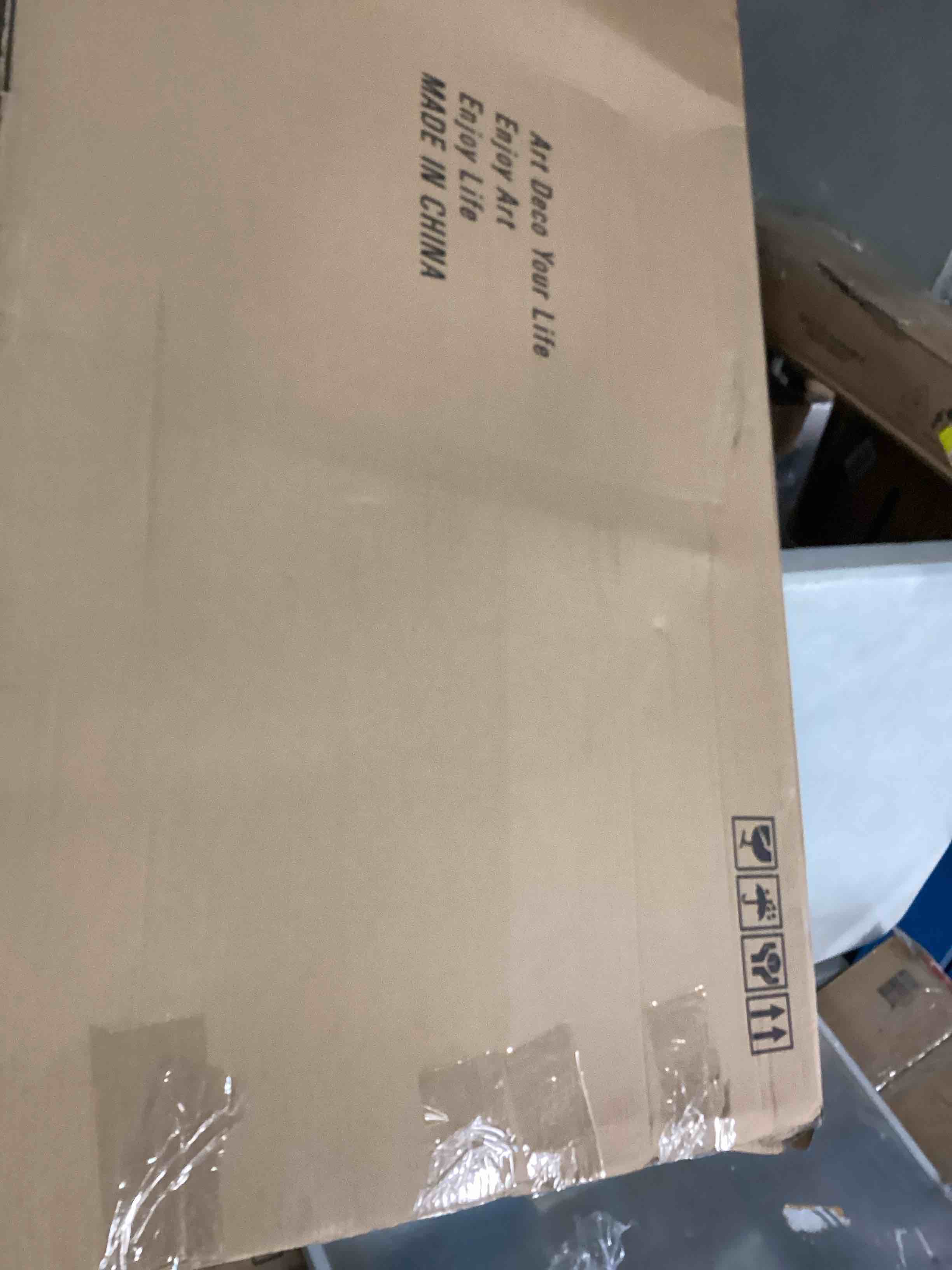 https://s3.amazonaws.com/lotting-images-prod/bidfta/YEL5672772_1707332936955.jpeg