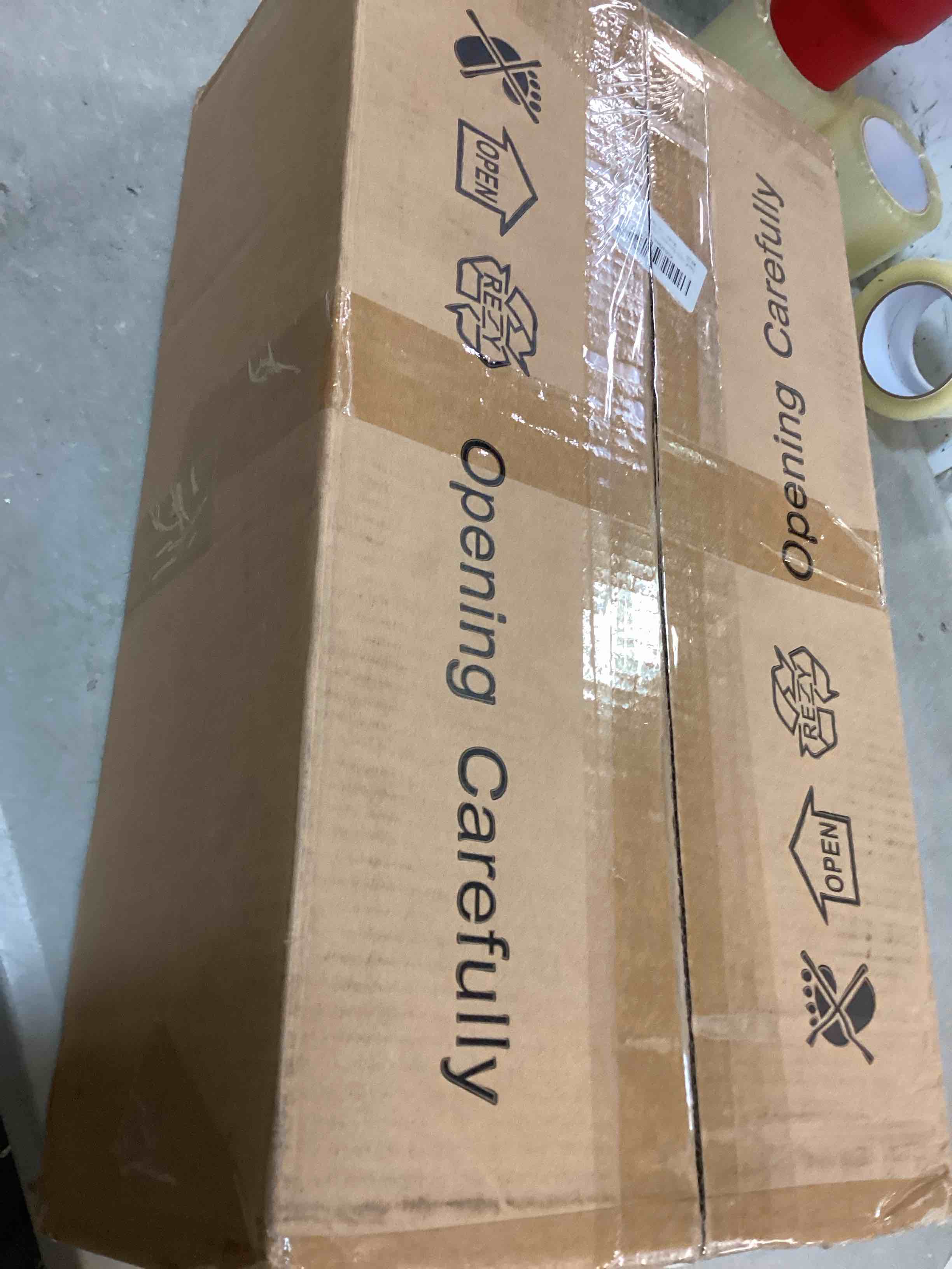 https://s3.amazonaws.com/lotting-images-prod/bidfta/YEL5672907_1707405884951.jpeg