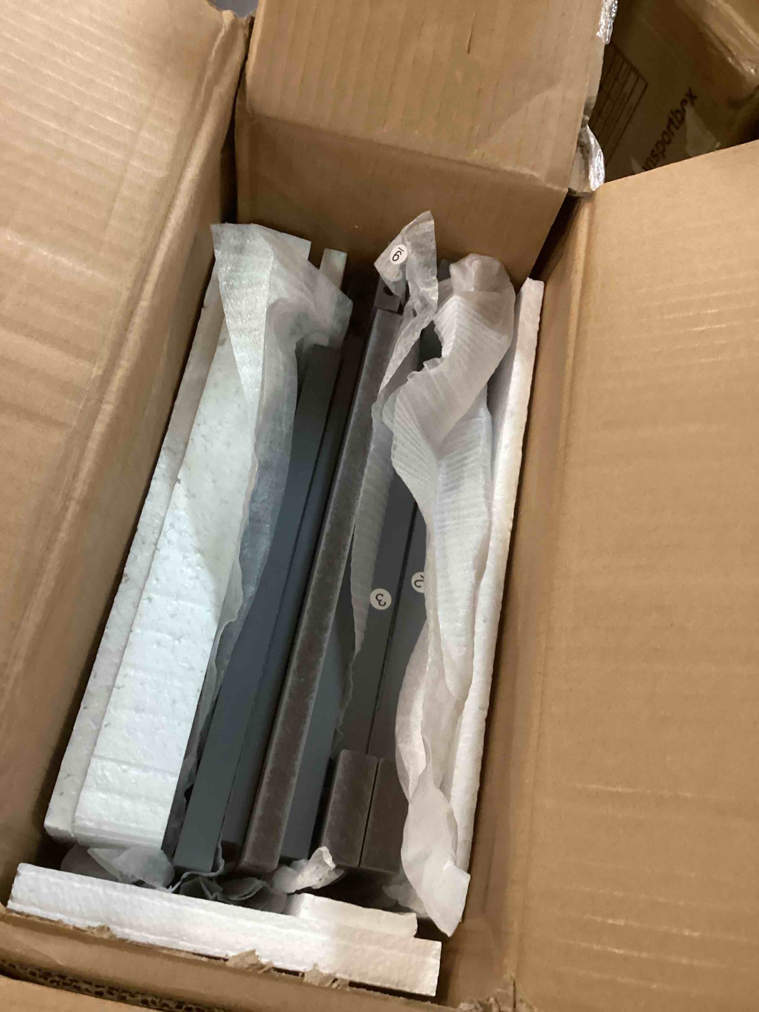 https://s3.amazonaws.com/lotting-images-prod/bidfta/YEL5673211_1707758180842.jpeg