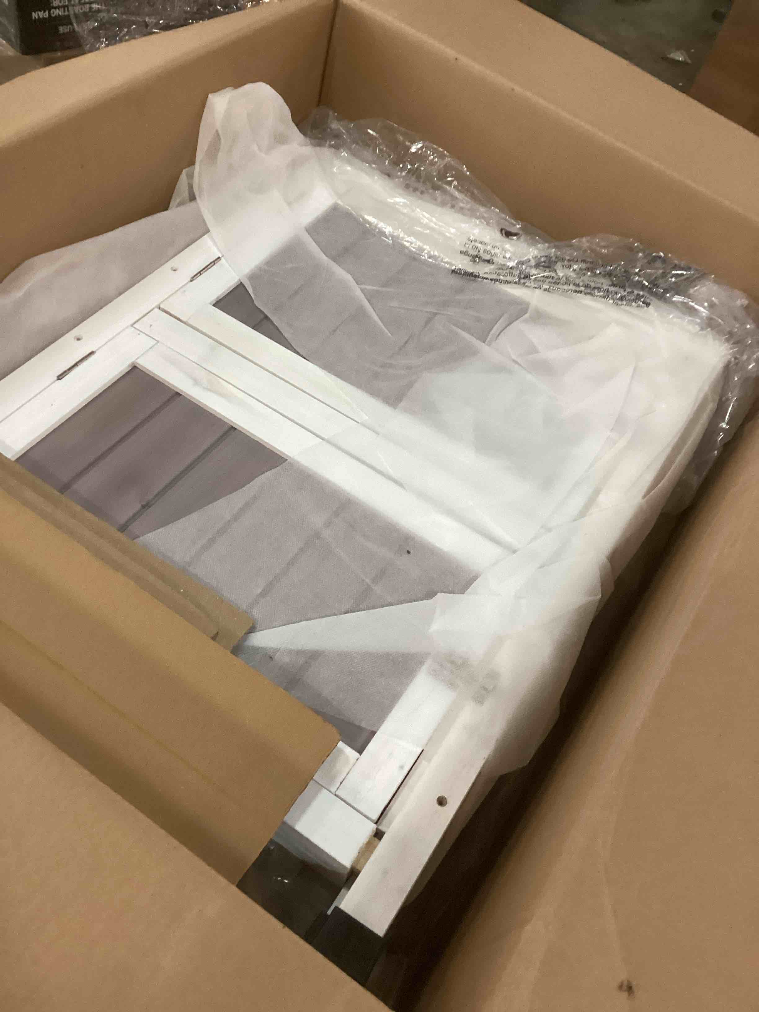 https://s3.amazonaws.com/lotting-images-prod/bidfta/YEL5673258_1707765705787.jpeg