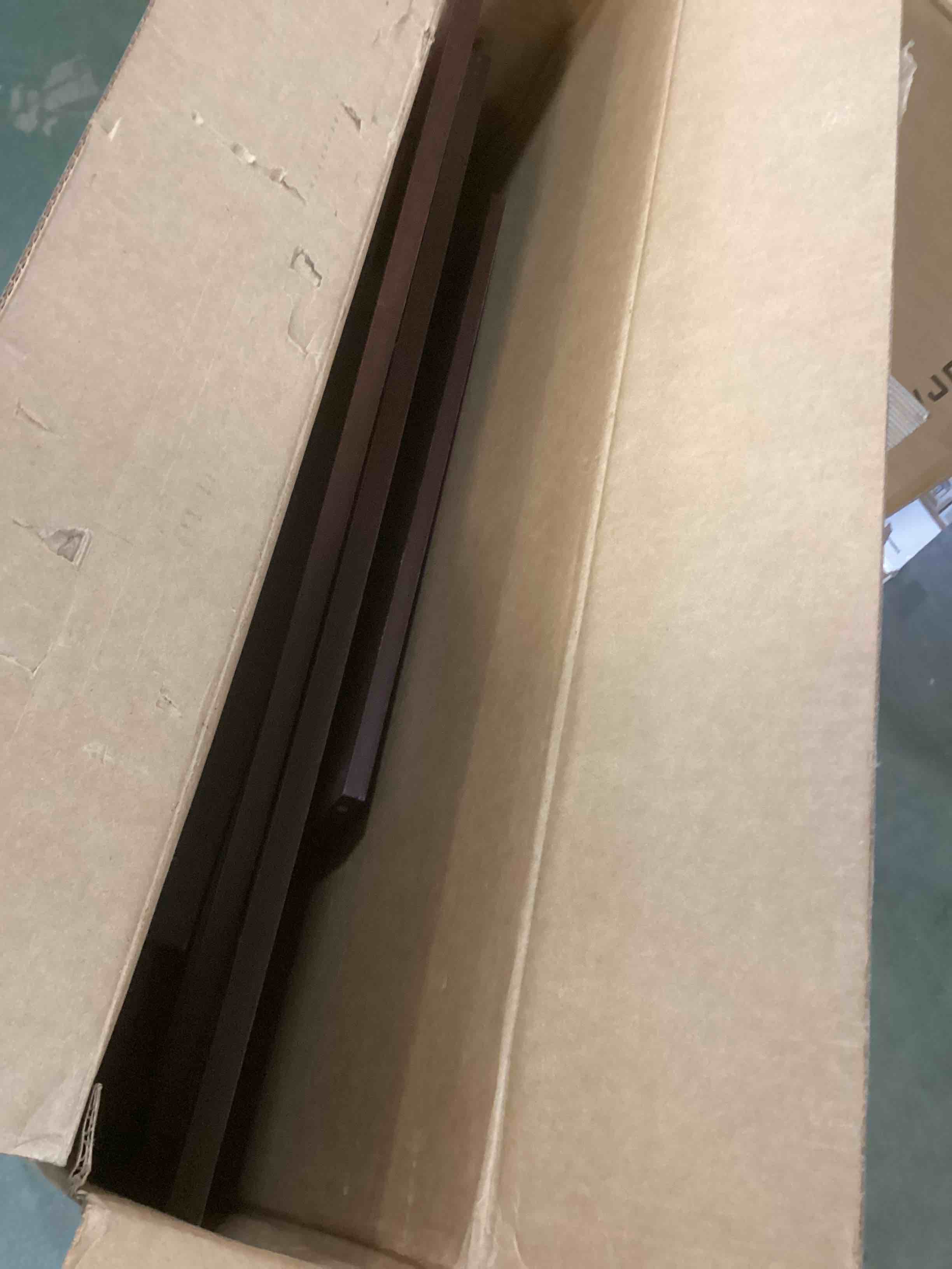 Amazon Basics Modern 5Tier Ladder Bookshelf Organizer, Solid