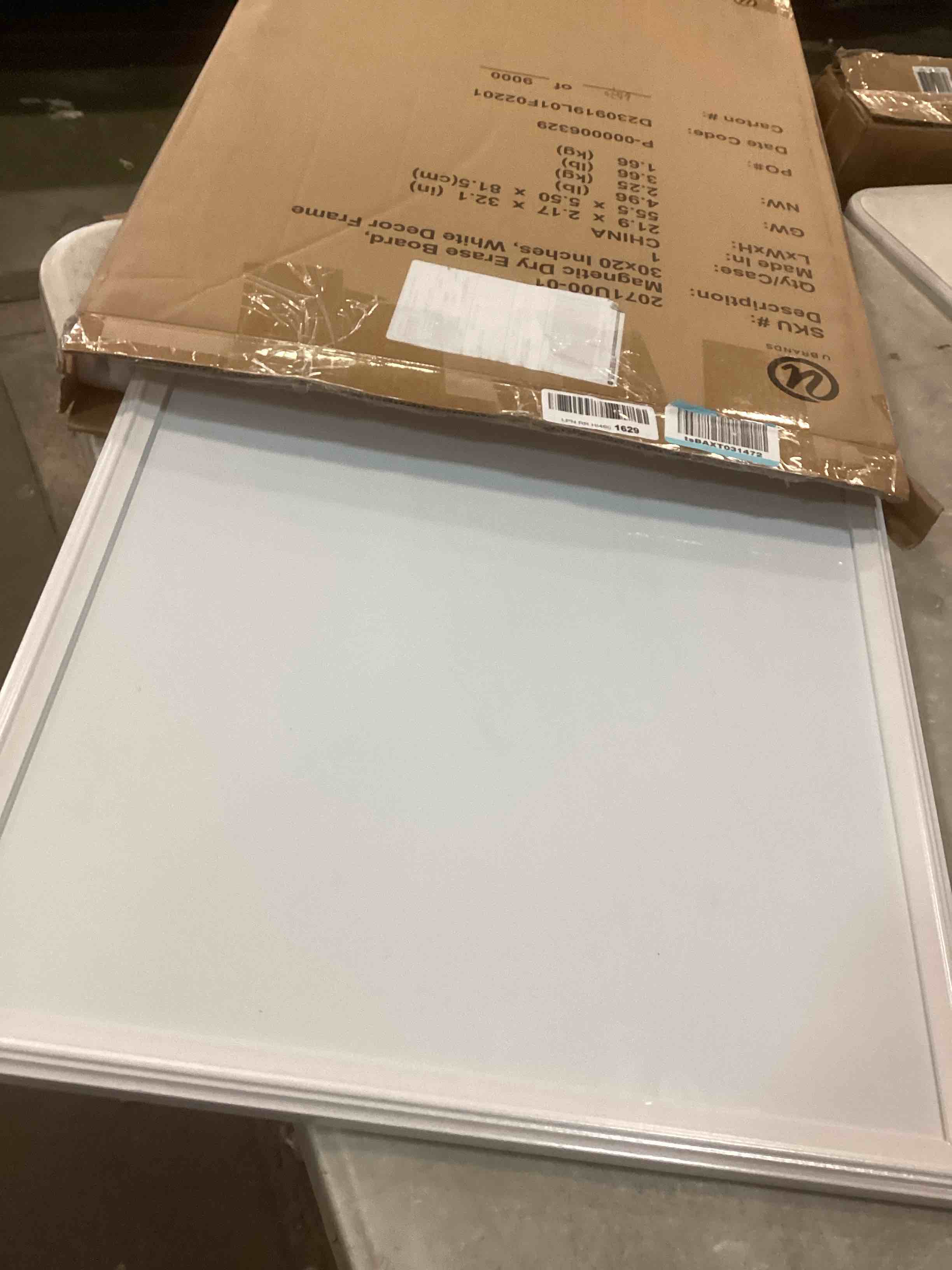 https://s3.amazonaws.com/lotting-images-prod/bidfta/YEL5673420_1707838230537.jpeg