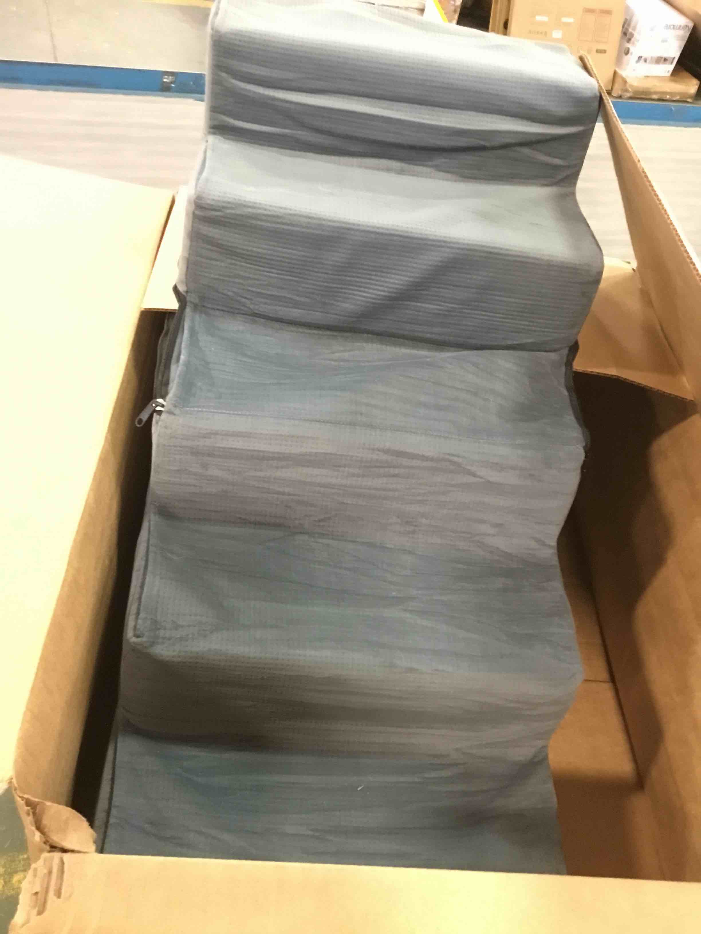 https://s3.amazonaws.com/lotting-images-prod/bidfta/YEL5675998_1707249284538.jpeg