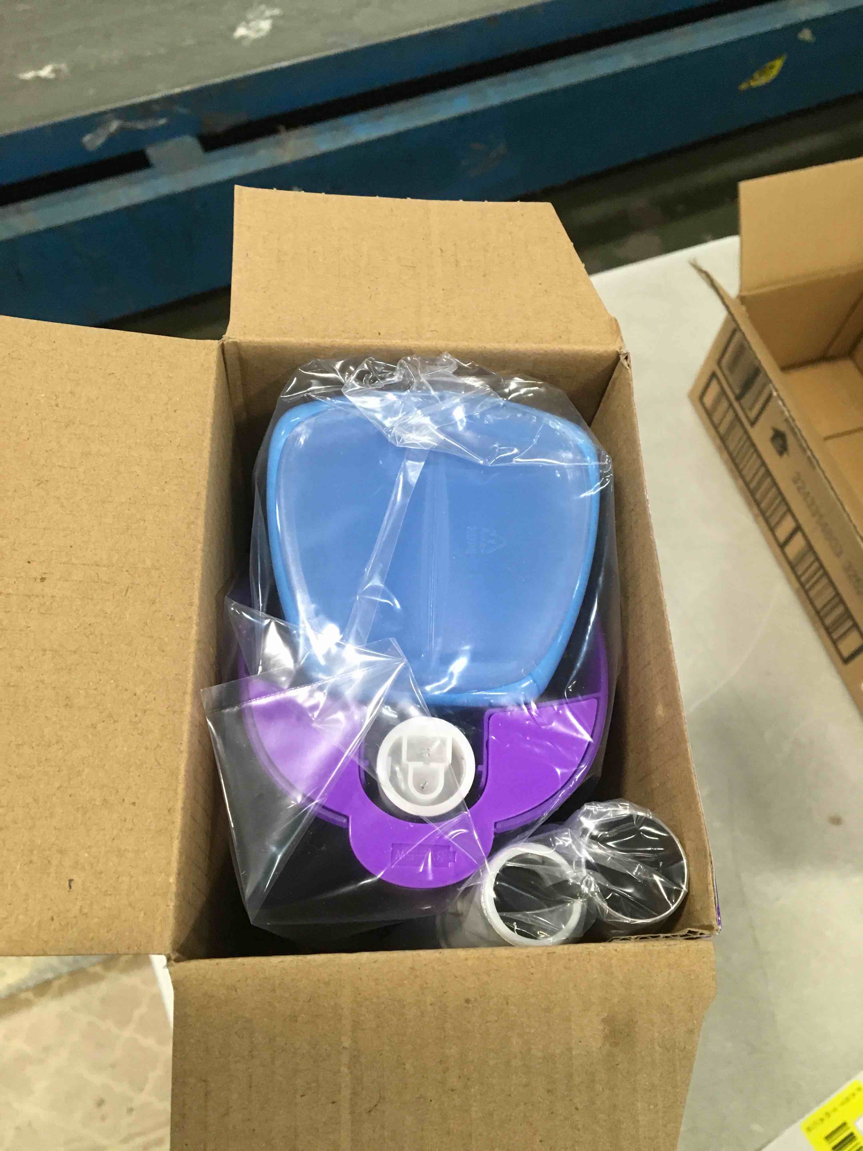 https://s3.amazonaws.com/lotting-images-prod/bidfta/YEL5676351_1707400461731.jpeg