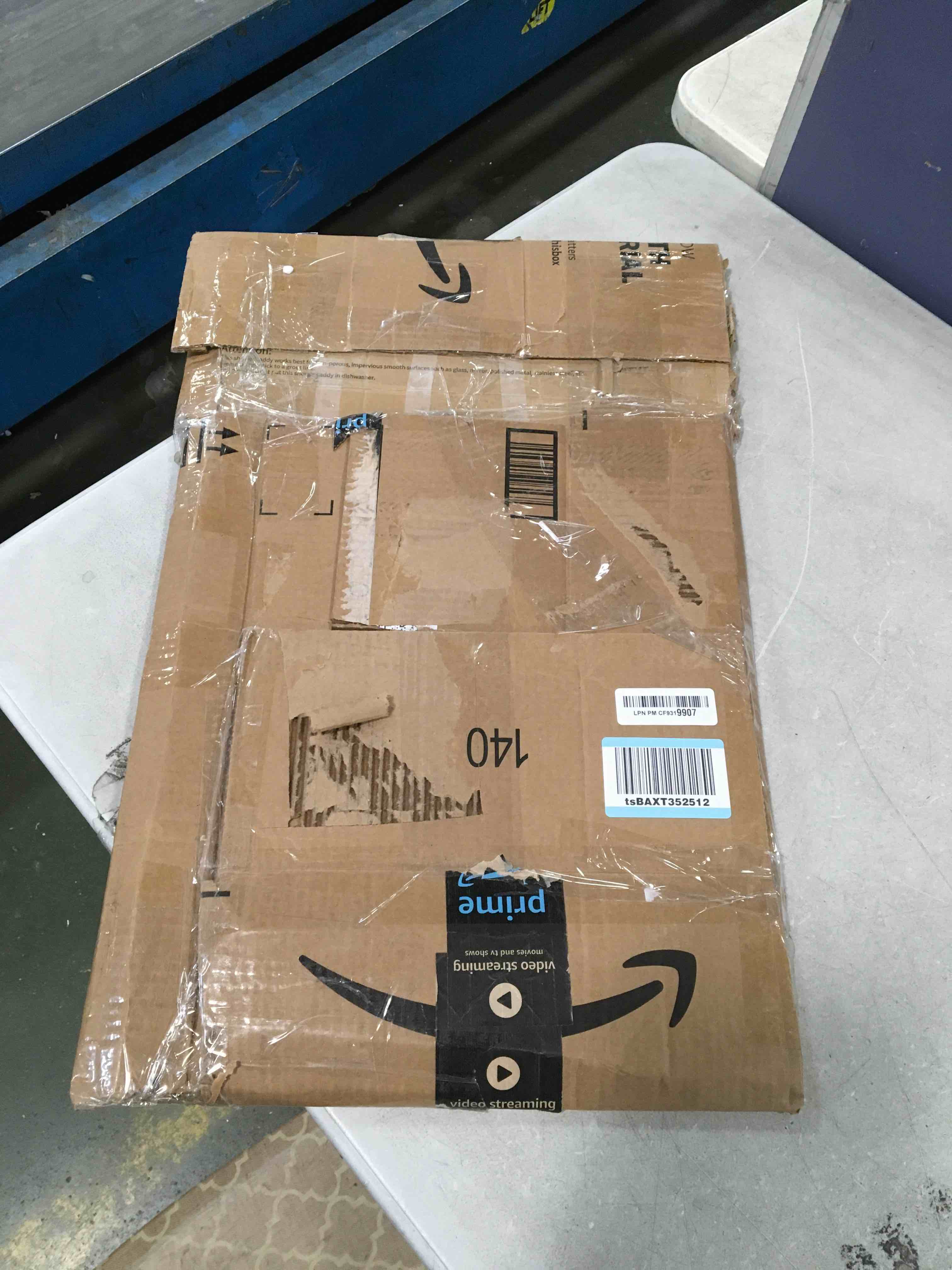 https://s3.amazonaws.com/lotting-images-prod/bidfta/YEL5676367_1707413211752.jpeg