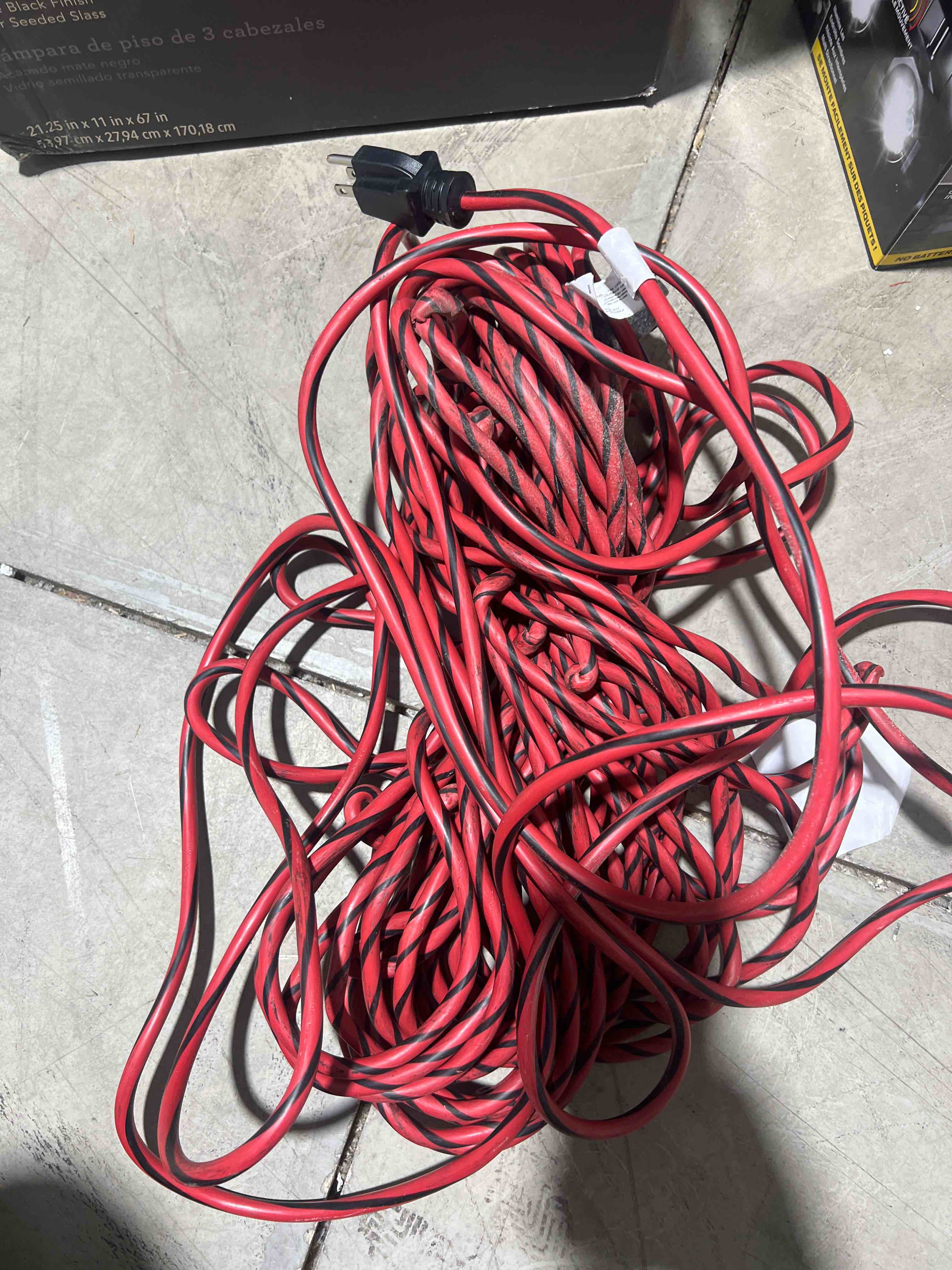 https://s3.amazonaws.com/lotting-images-prod/bidfta/YEL5677155_1711765047631.jpeg