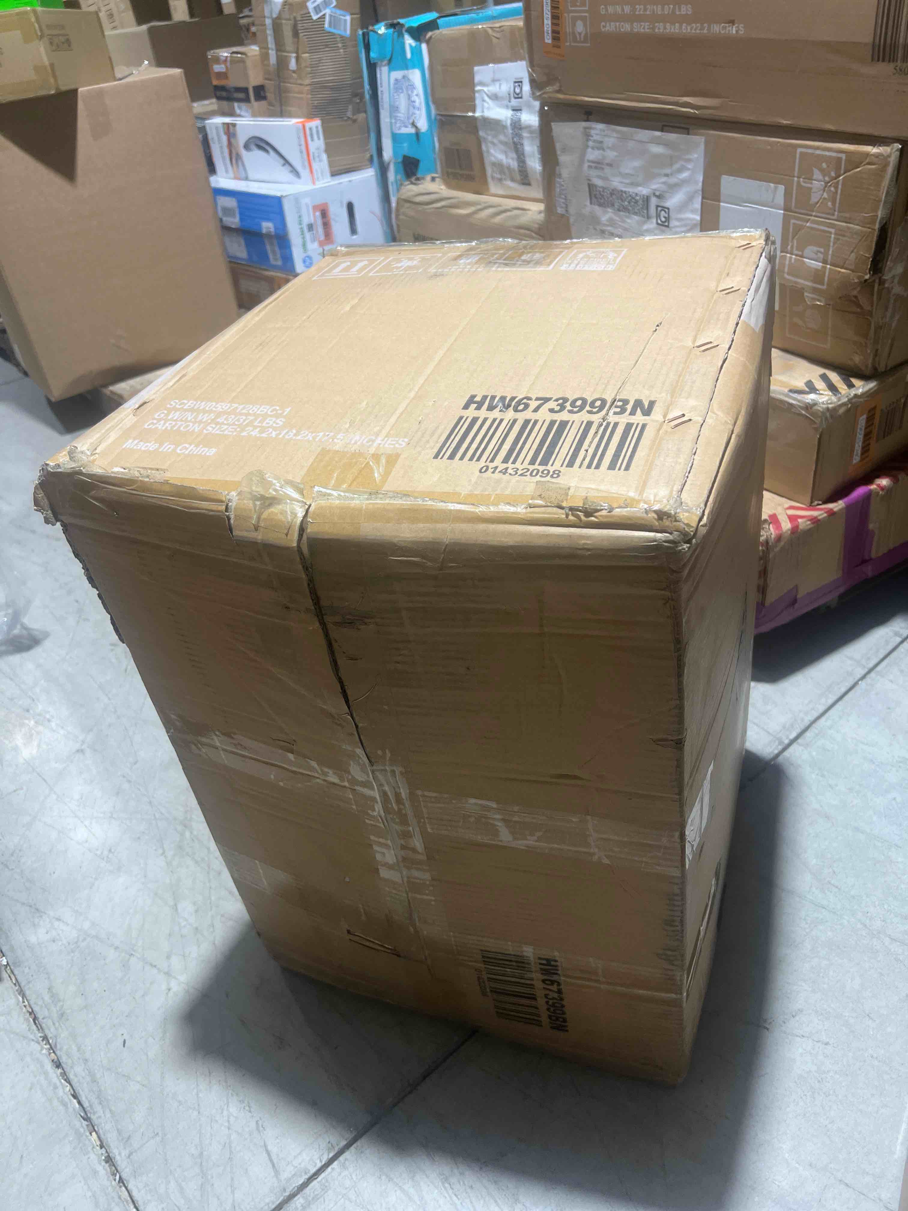 https://s3.amazonaws.com/lotting-images-prod/bidfta/YEL5677805_1714503460983.jpeg