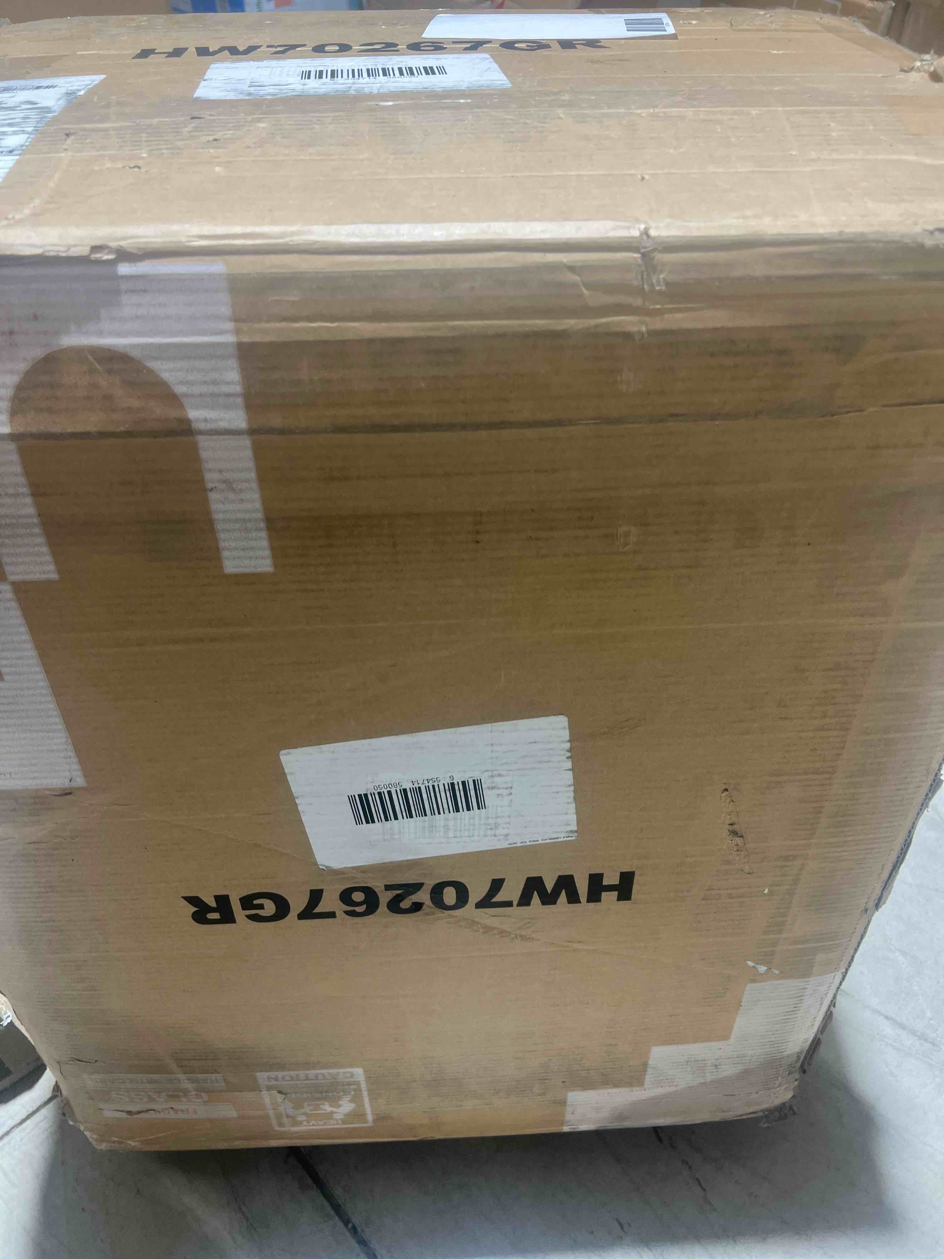 https://s3.amazonaws.com/lotting-images-prod/bidfta/YEL5677810_1714505342288.jpeg