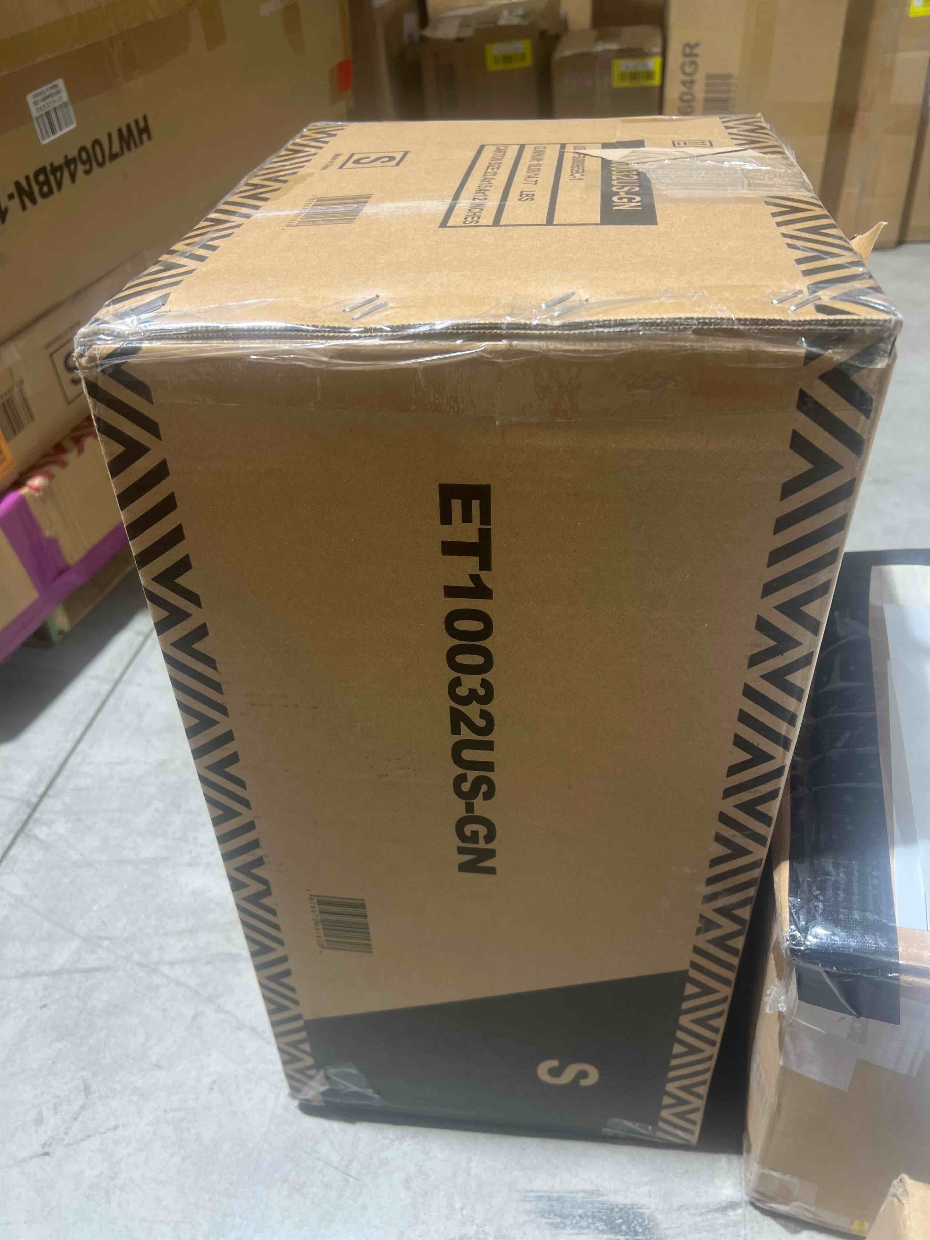 https://s3.amazonaws.com/lotting-images-prod/bidfta/YEL5677815_1714506558246.jpeg