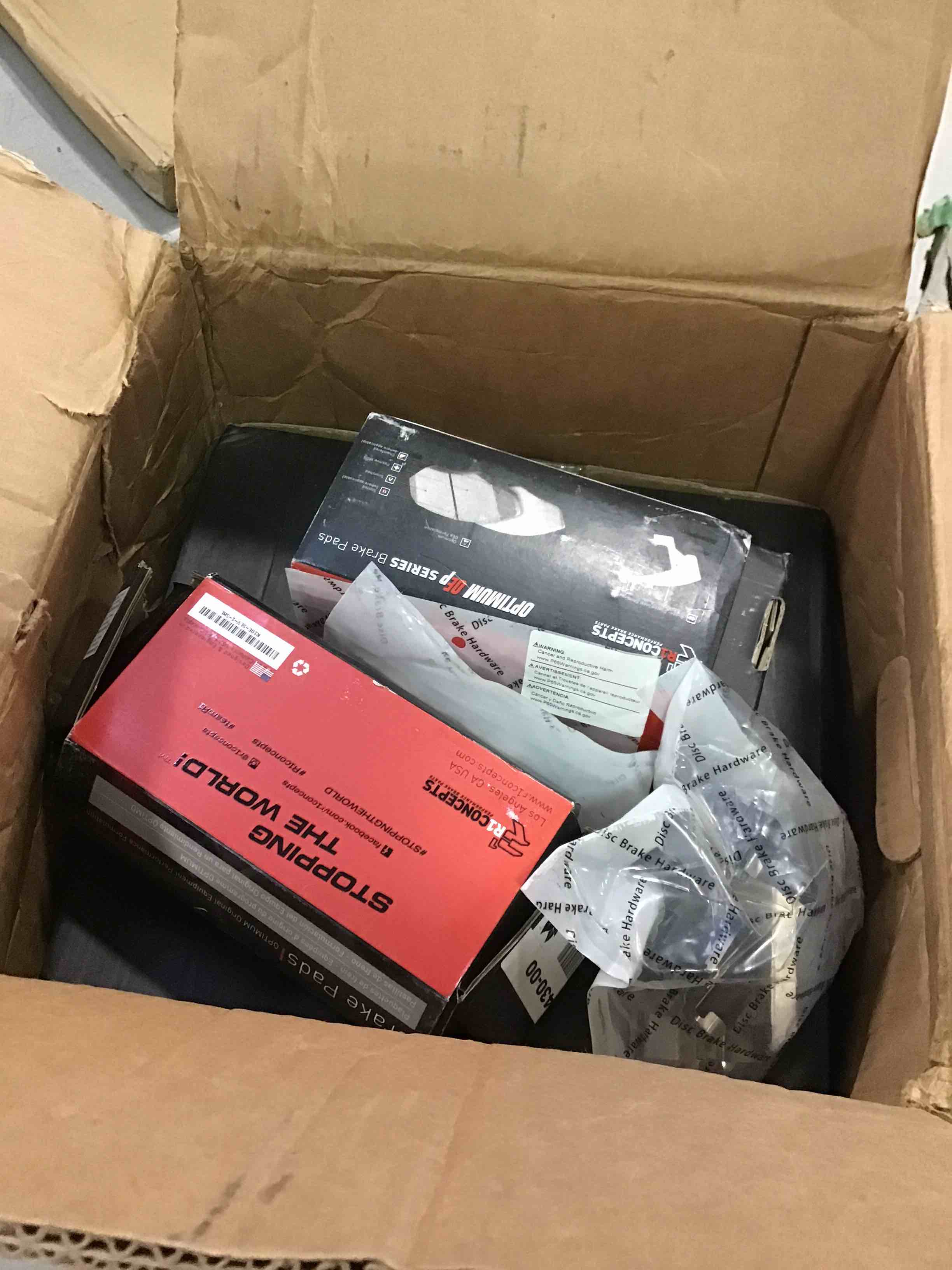 https://s3.amazonaws.com/lotting-images-prod/bidfta/YEL5678259_1706880826599.jpeg