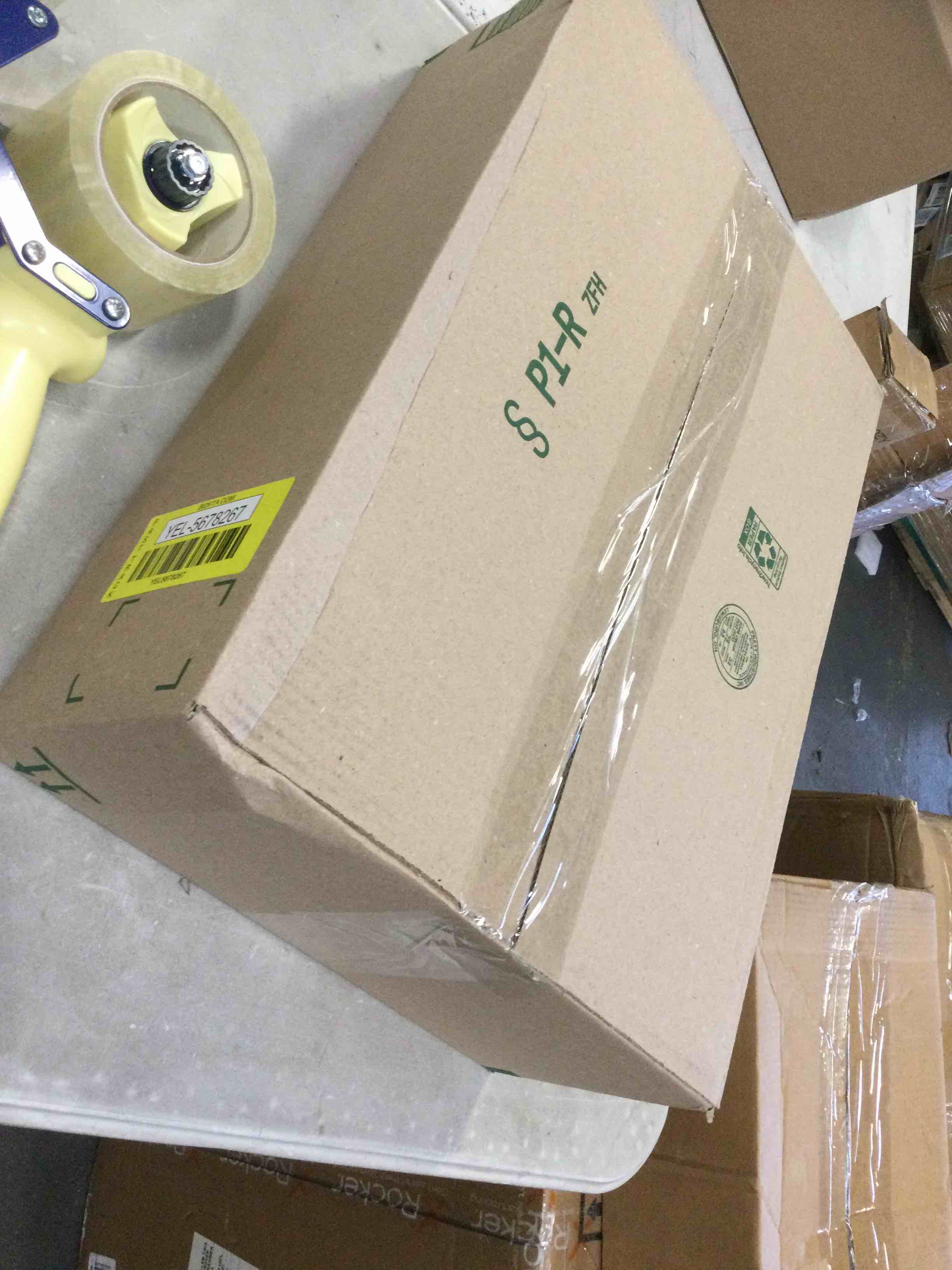 https://s3.amazonaws.com/lotting-images-prod/bidfta/YEL5678267_1706883105162.jpeg