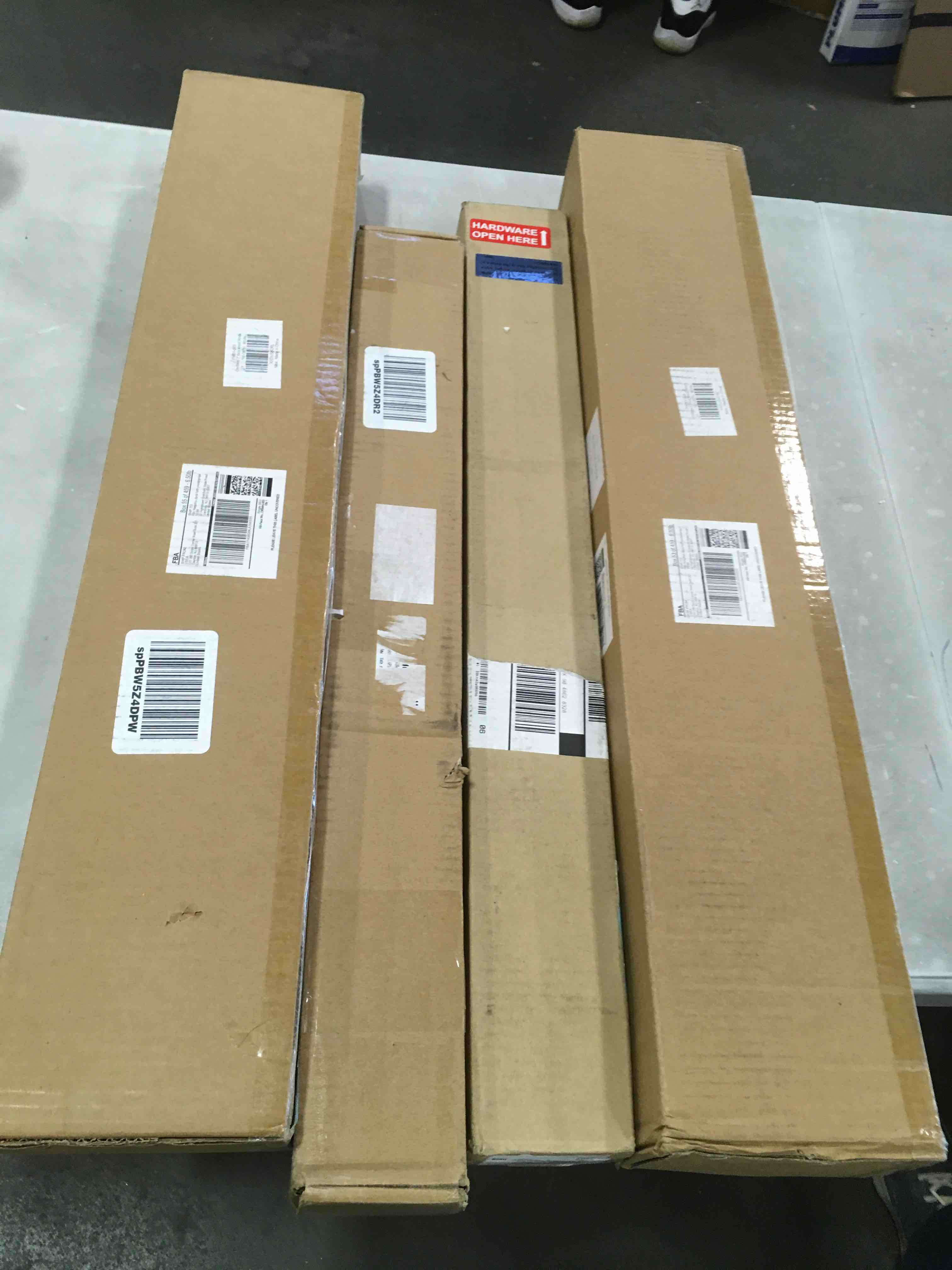 https://s3.amazonaws.com/lotting-images-prod/bidfta/YEL5678438_1707139268740.jpeg