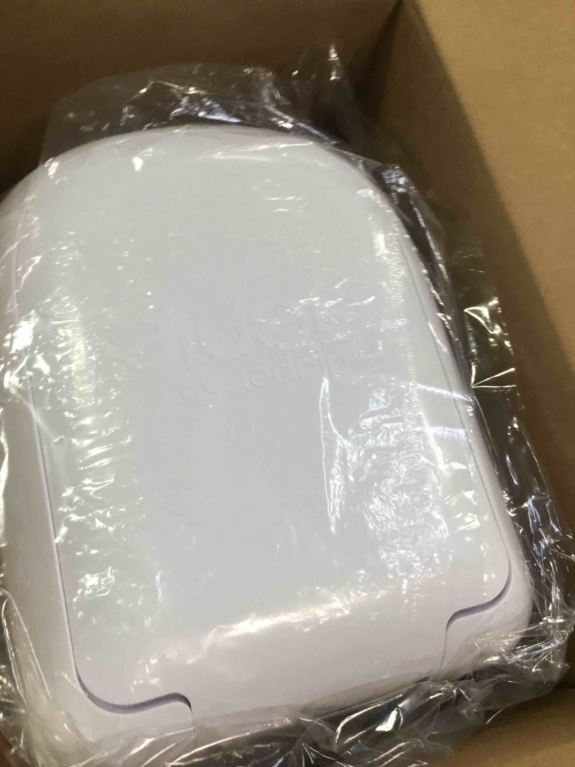 https://s3.amazonaws.com/lotting-images-prod/bidfta/YEL5678543_1707143226468.jpeg