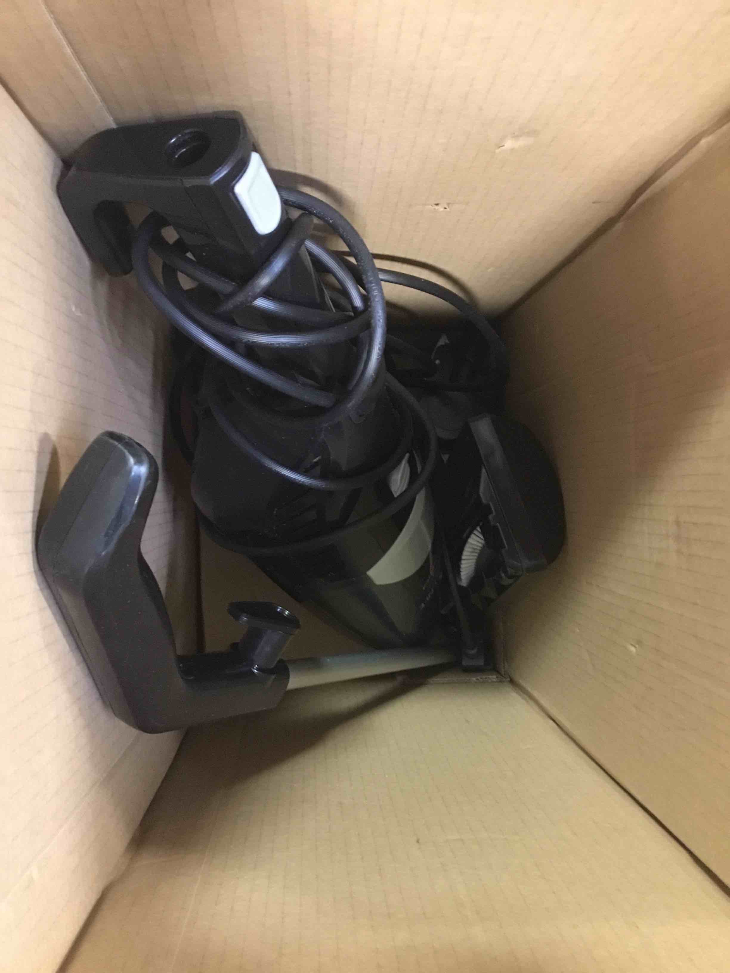 https://s3.amazonaws.com/lotting-images-prod/bidfta/YEL5678546_1707143439179.jpeg