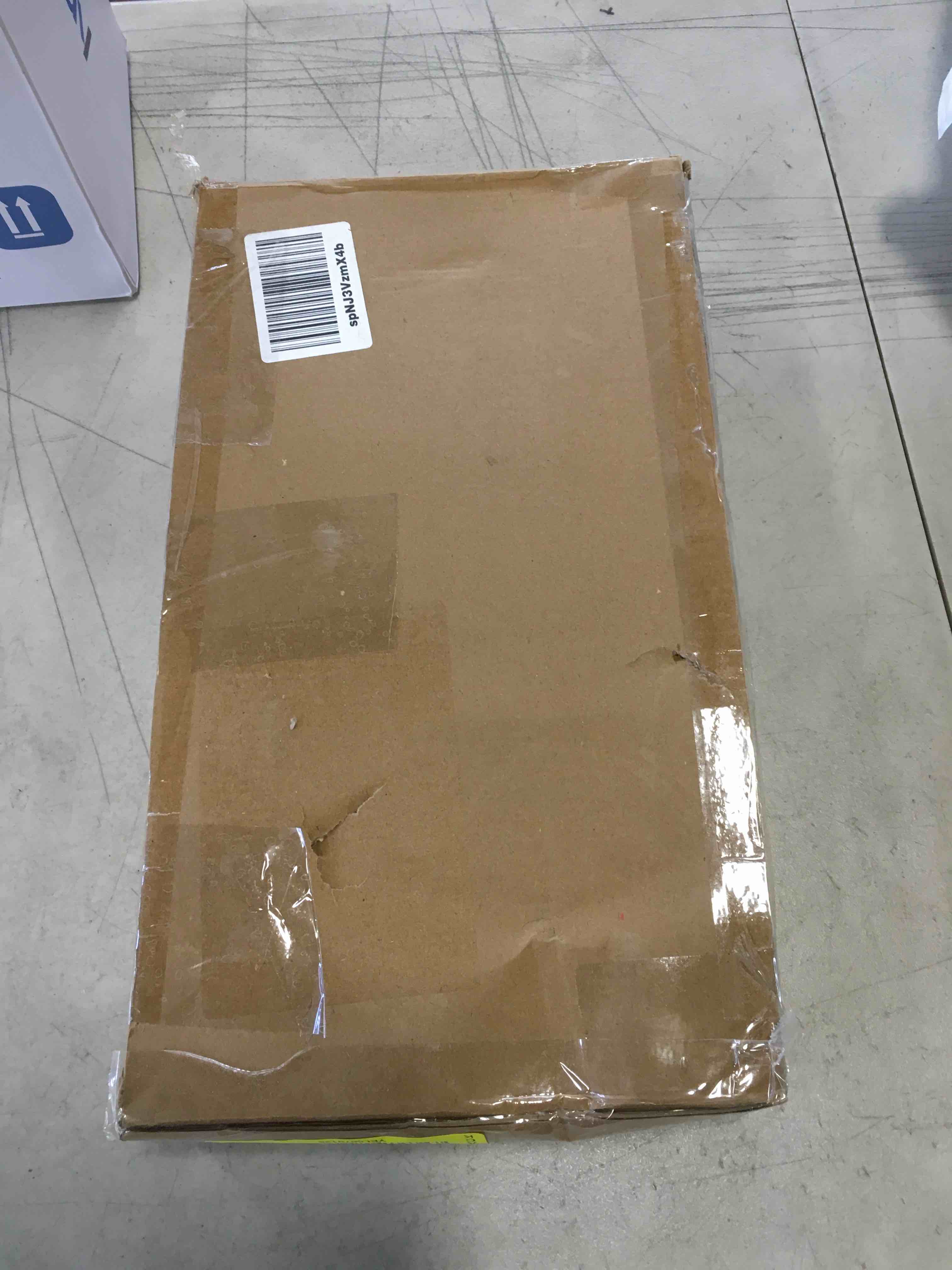 https://s3.amazonaws.com/lotting-images-prod/bidfta/YEL5679138_1707415287442.jpeg