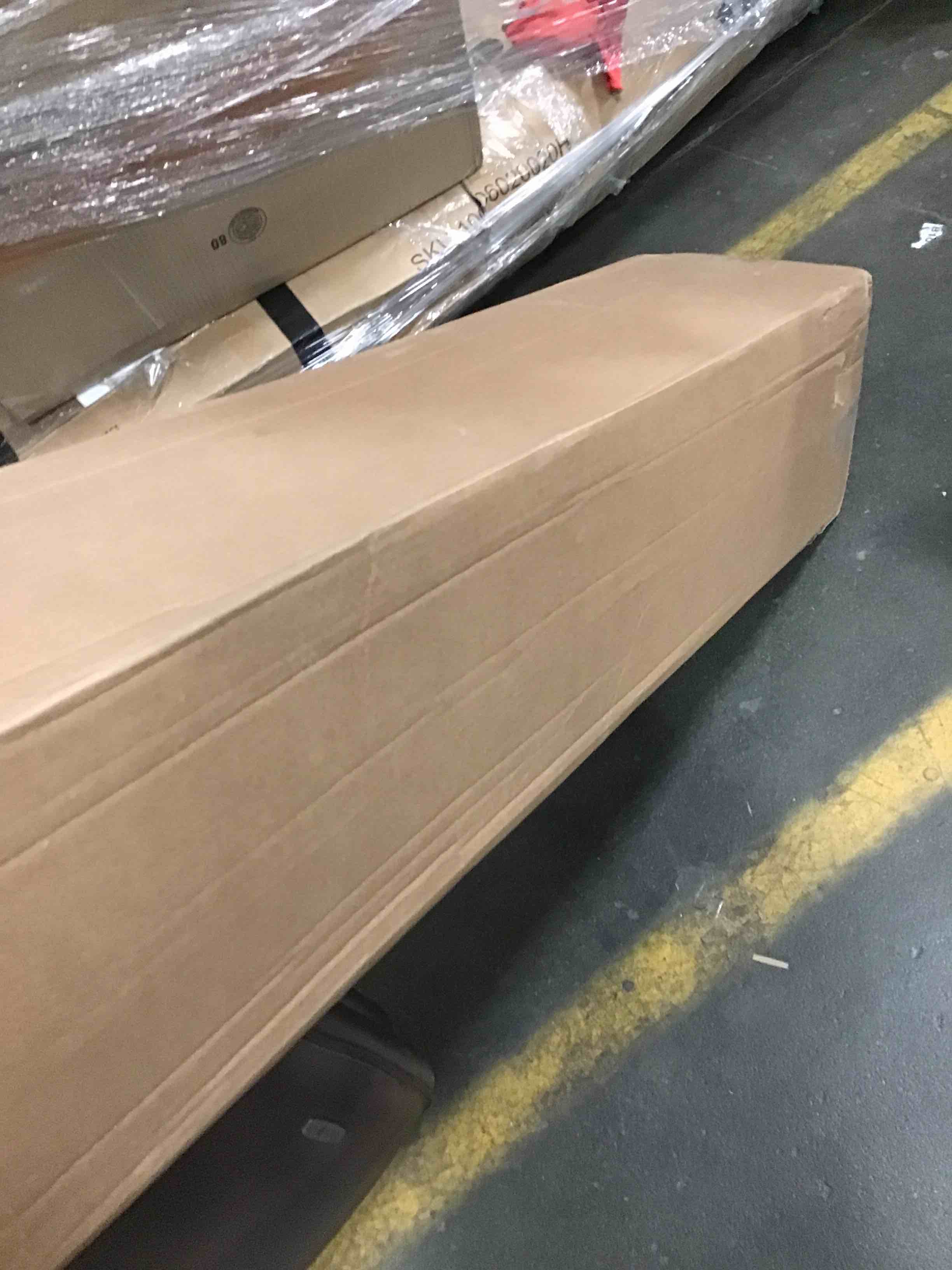 https://s3.amazonaws.com/lotting-images-prod/bidfta/YEL5679789_1708690627762.jpeg
