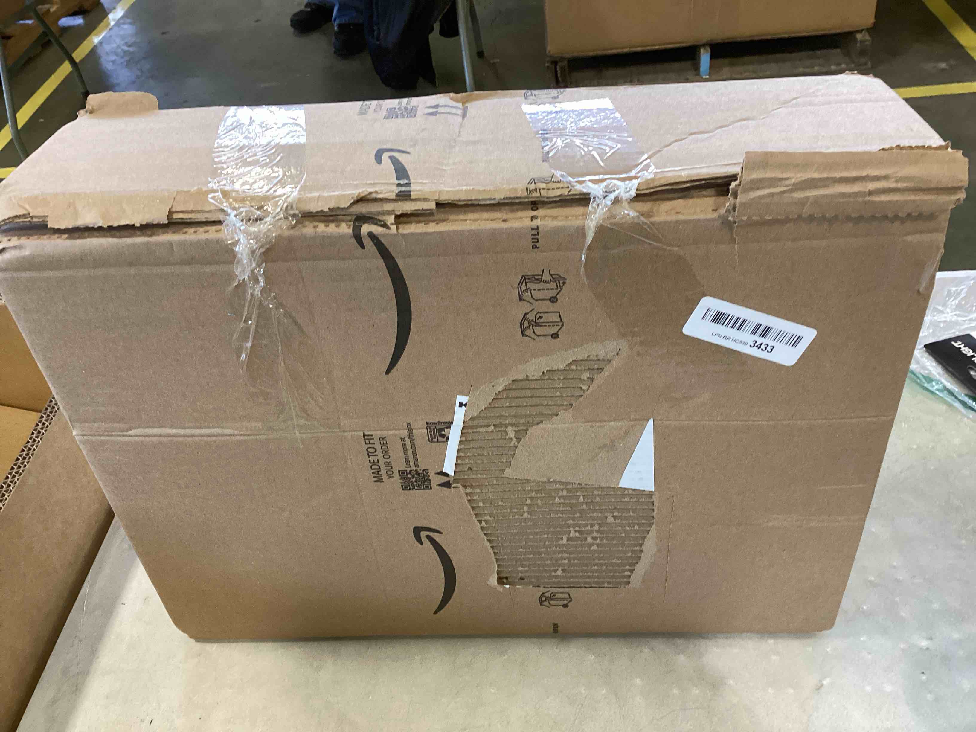 https://s3.amazonaws.com/lotting-images-prod/bidfta/YEL5681372_1707316592027.jpeg