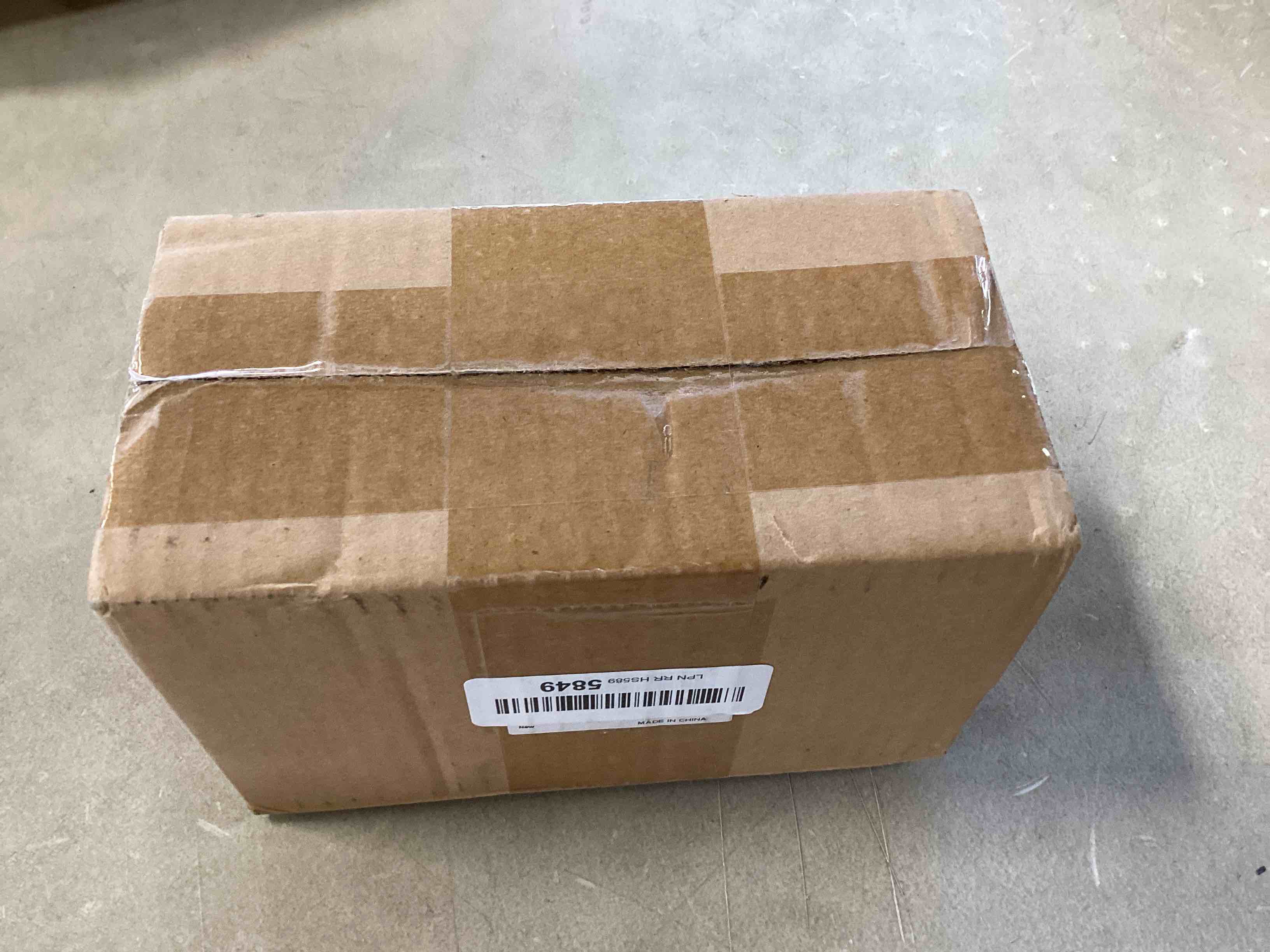 https://s3.amazonaws.com/lotting-images-prod/bidfta/YEL5681920_1707406955778.jpeg