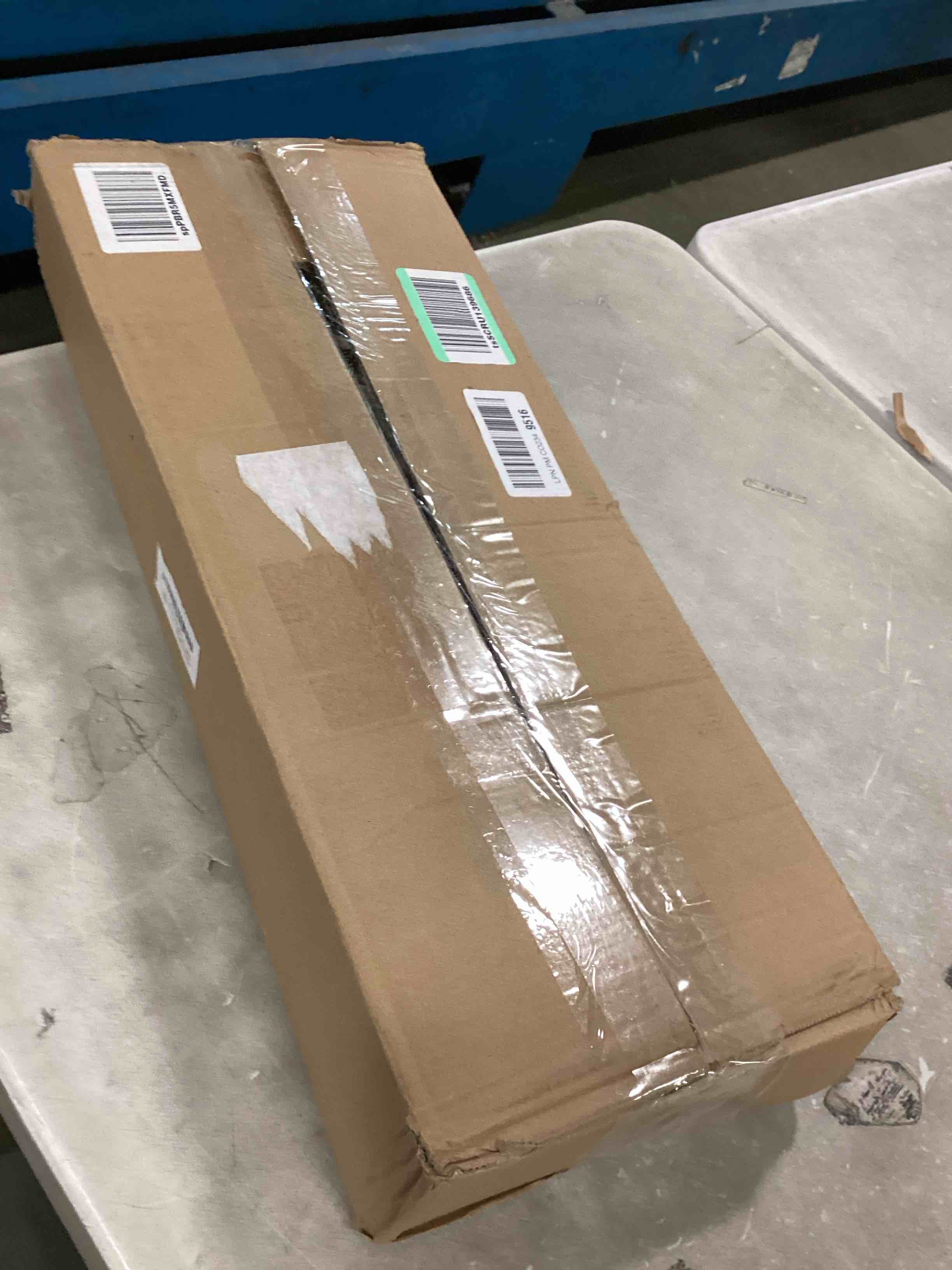 https://s3.amazonaws.com/lotting-images-prod/bidfta/YEL5682466_1706791213589.jpeg