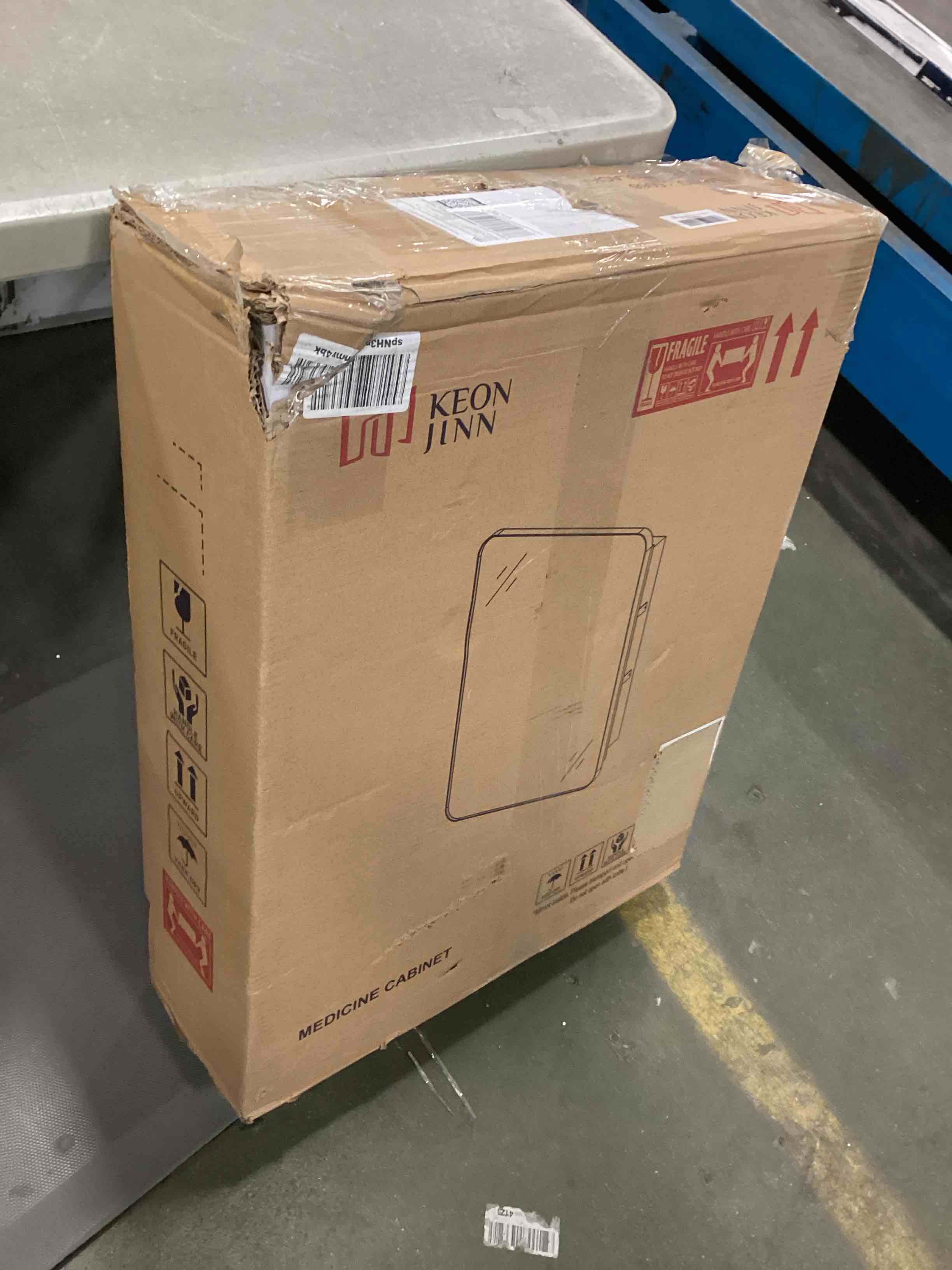 https://s3.amazonaws.com/lotting-images-prod/bidfta/YEL5682726_1706875512196.jpeg