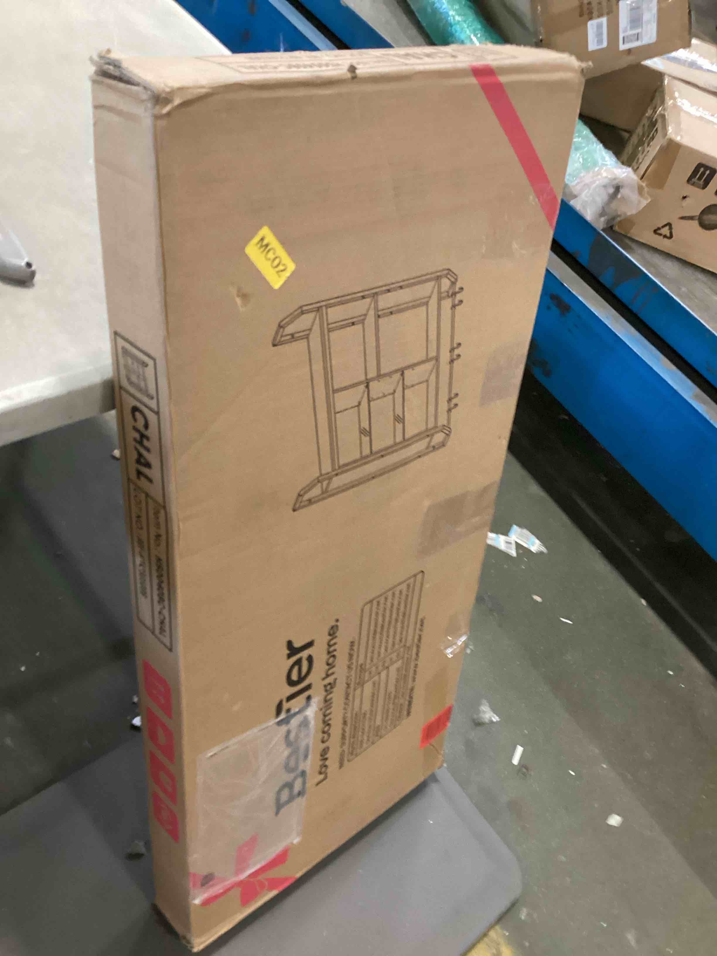 https://s3.amazonaws.com/lotting-images-prod/bidfta/YEL5683472_1707065075772.jpeg