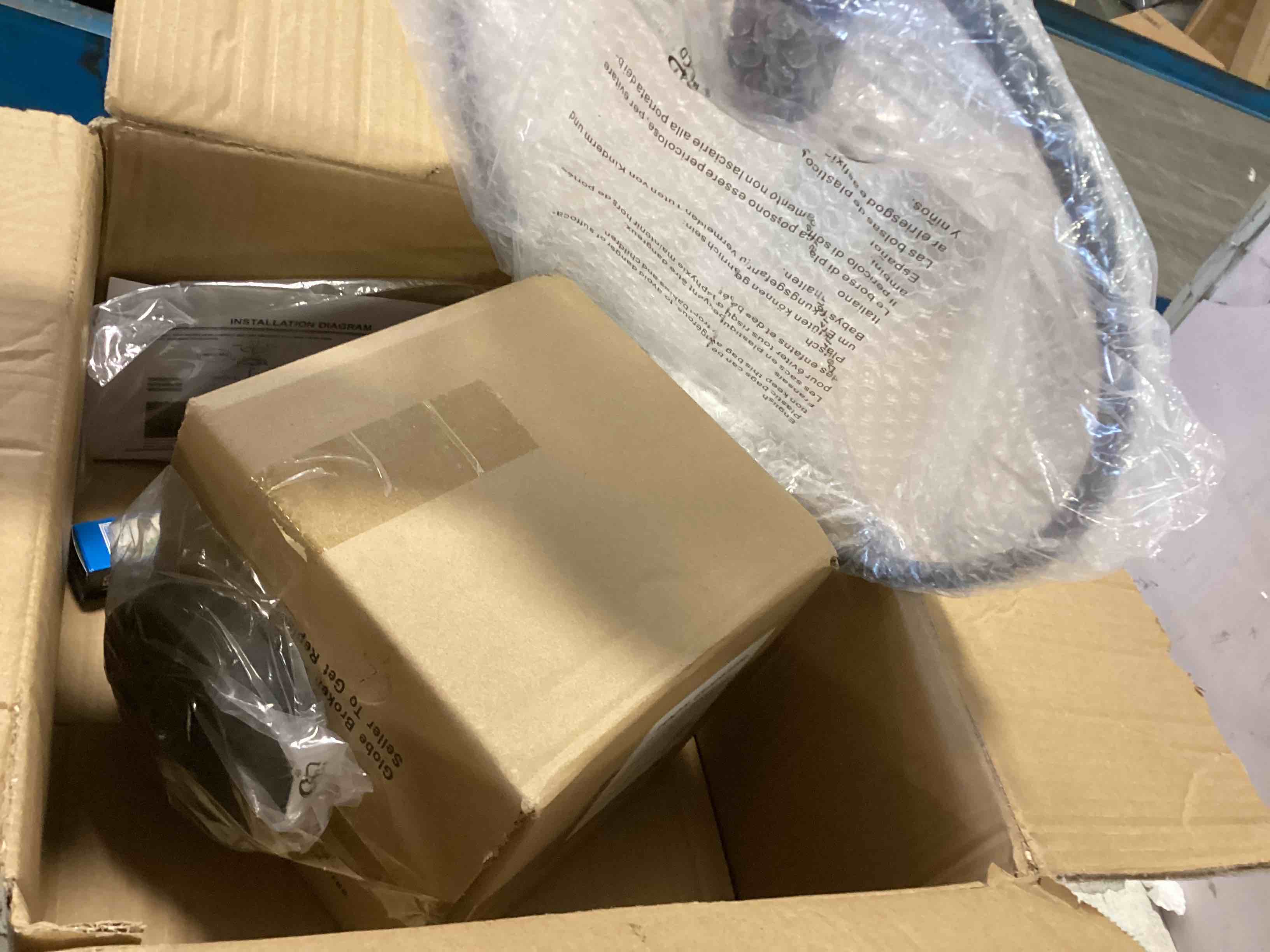https://s3.amazonaws.com/lotting-images-prod/bidfta/YEL5683626_1707079138972.jpeg